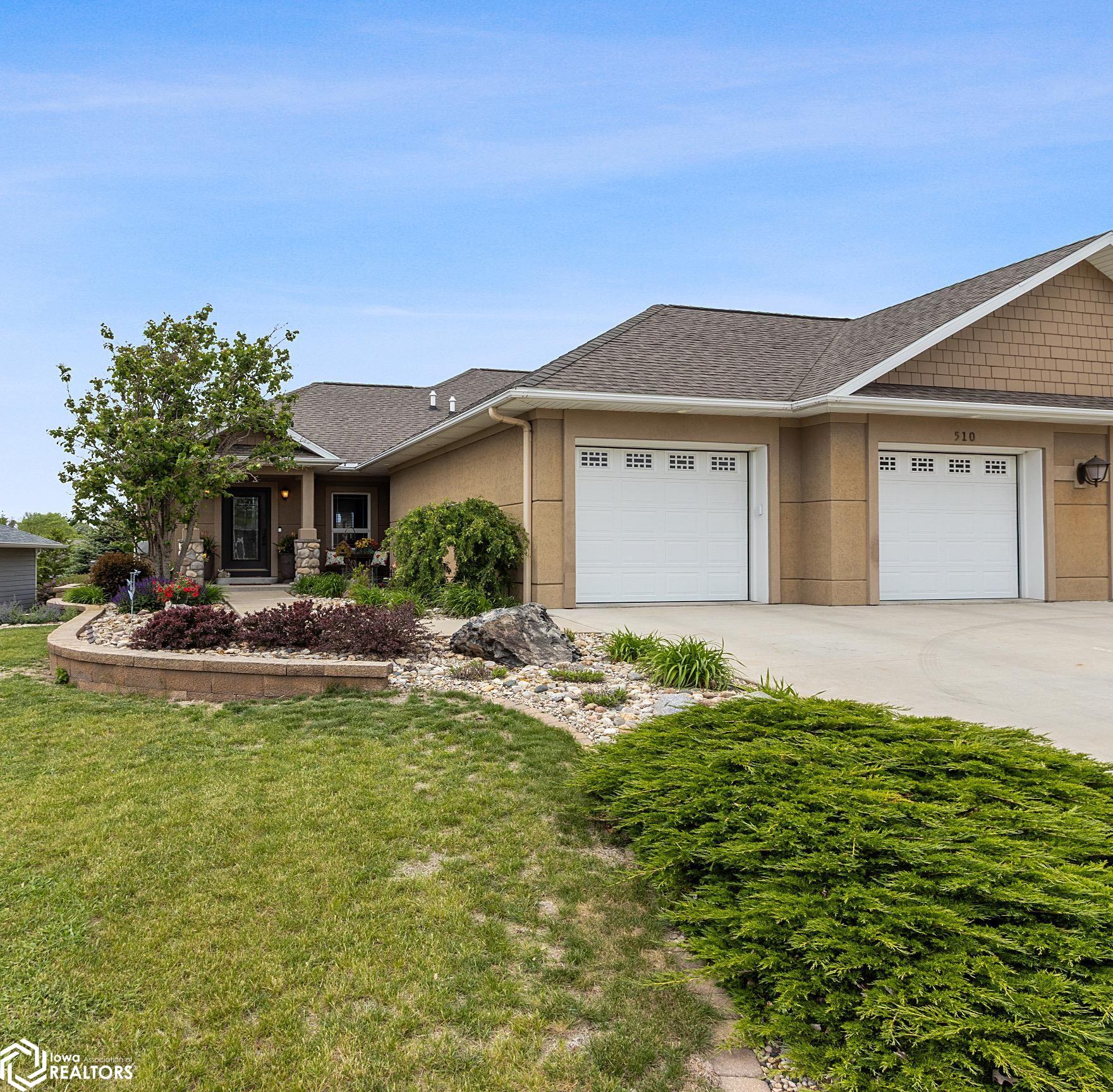 510 Lexington Drive, Clear Lake, Iowa image 1