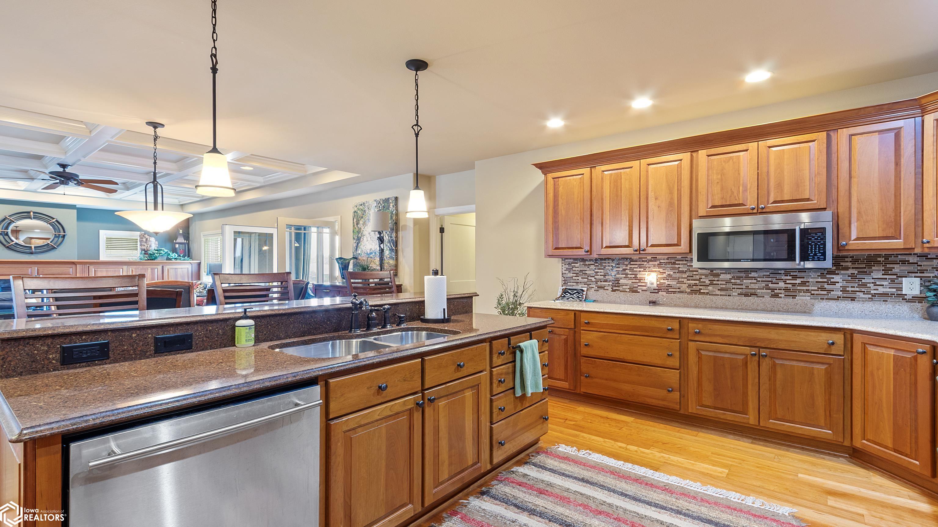 510 Lexington Drive, Clear Lake, Iowa image 20