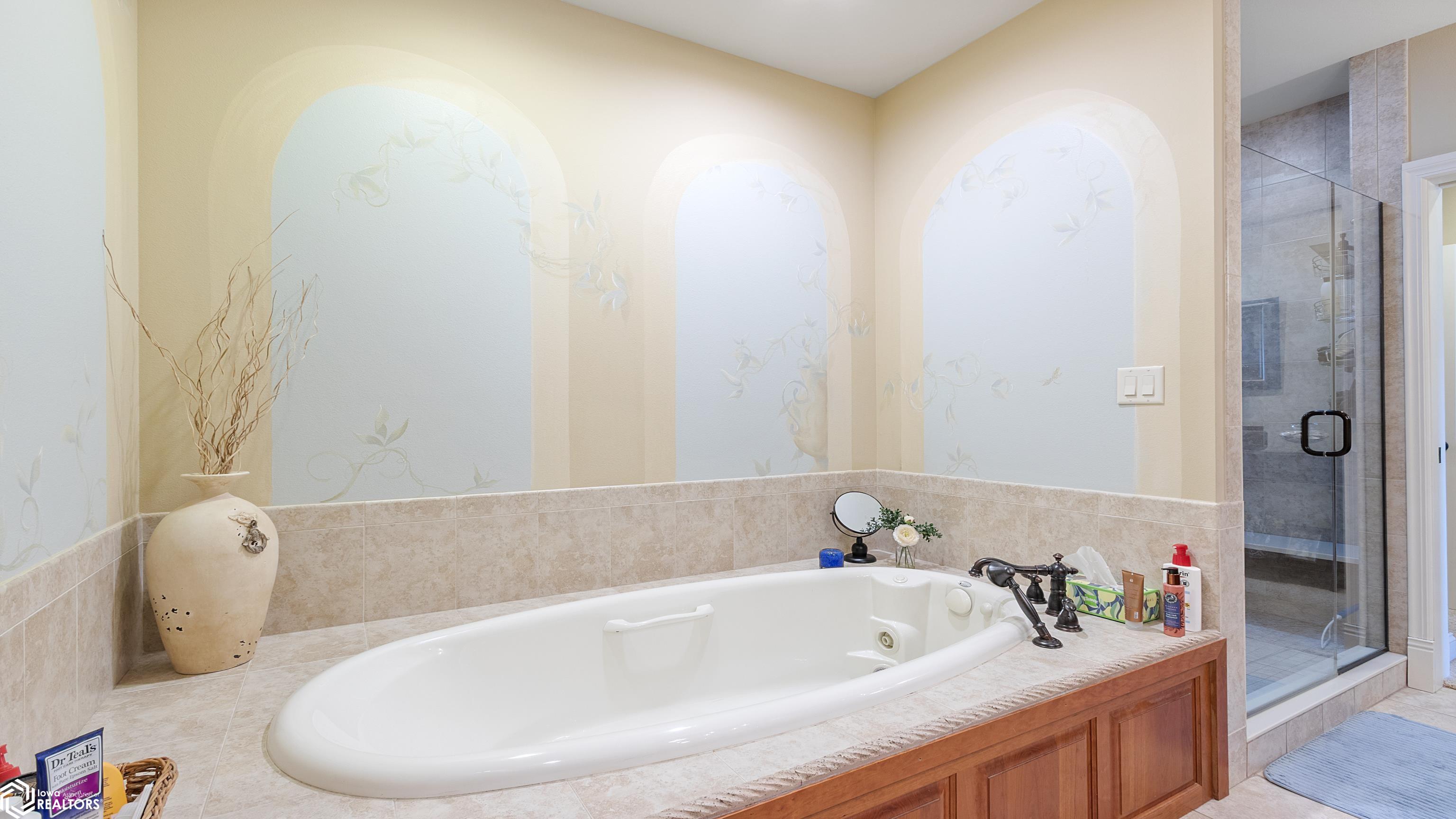 510 Lexington Drive, Clear Lake, Iowa image 30
