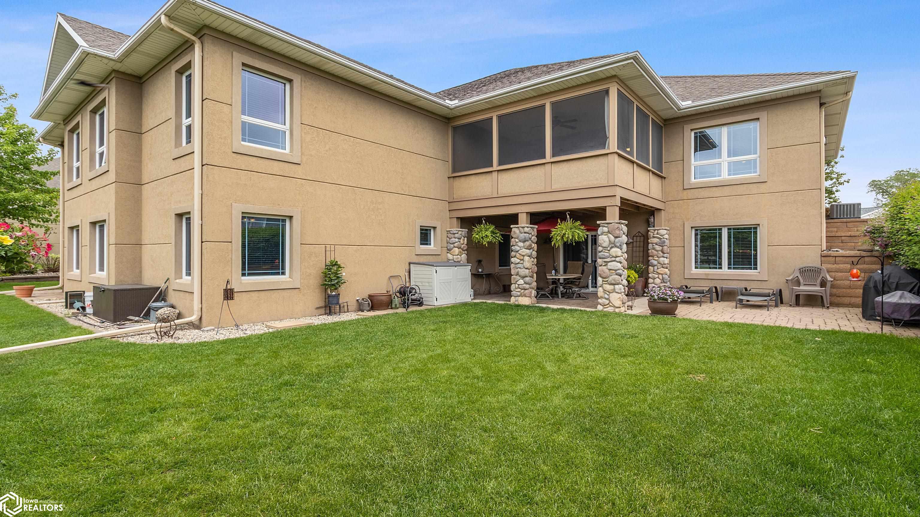510 Lexington Drive, Clear Lake, Iowa image 6