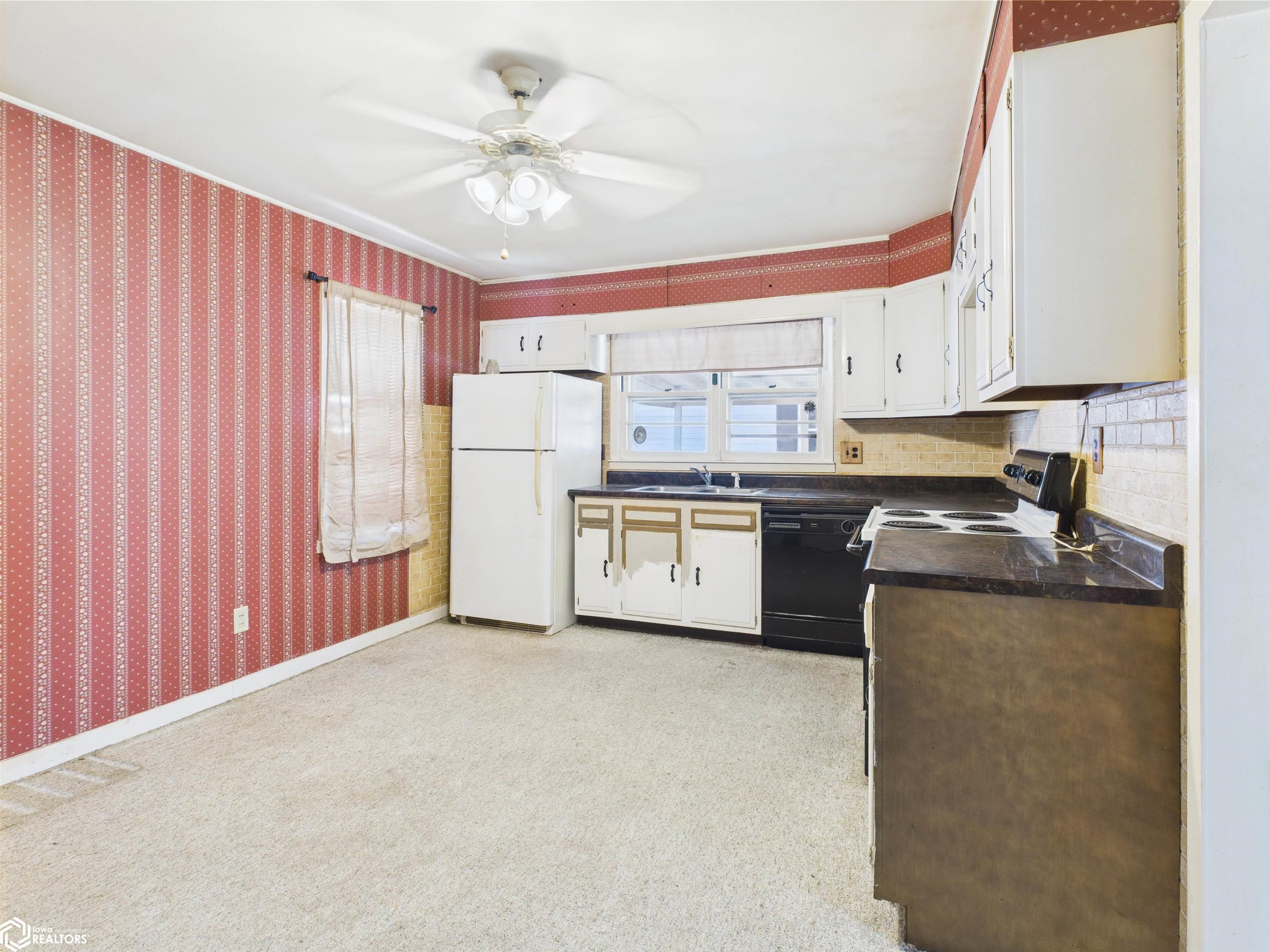 320 Boulevard Road, Keokuk, Iowa image 5