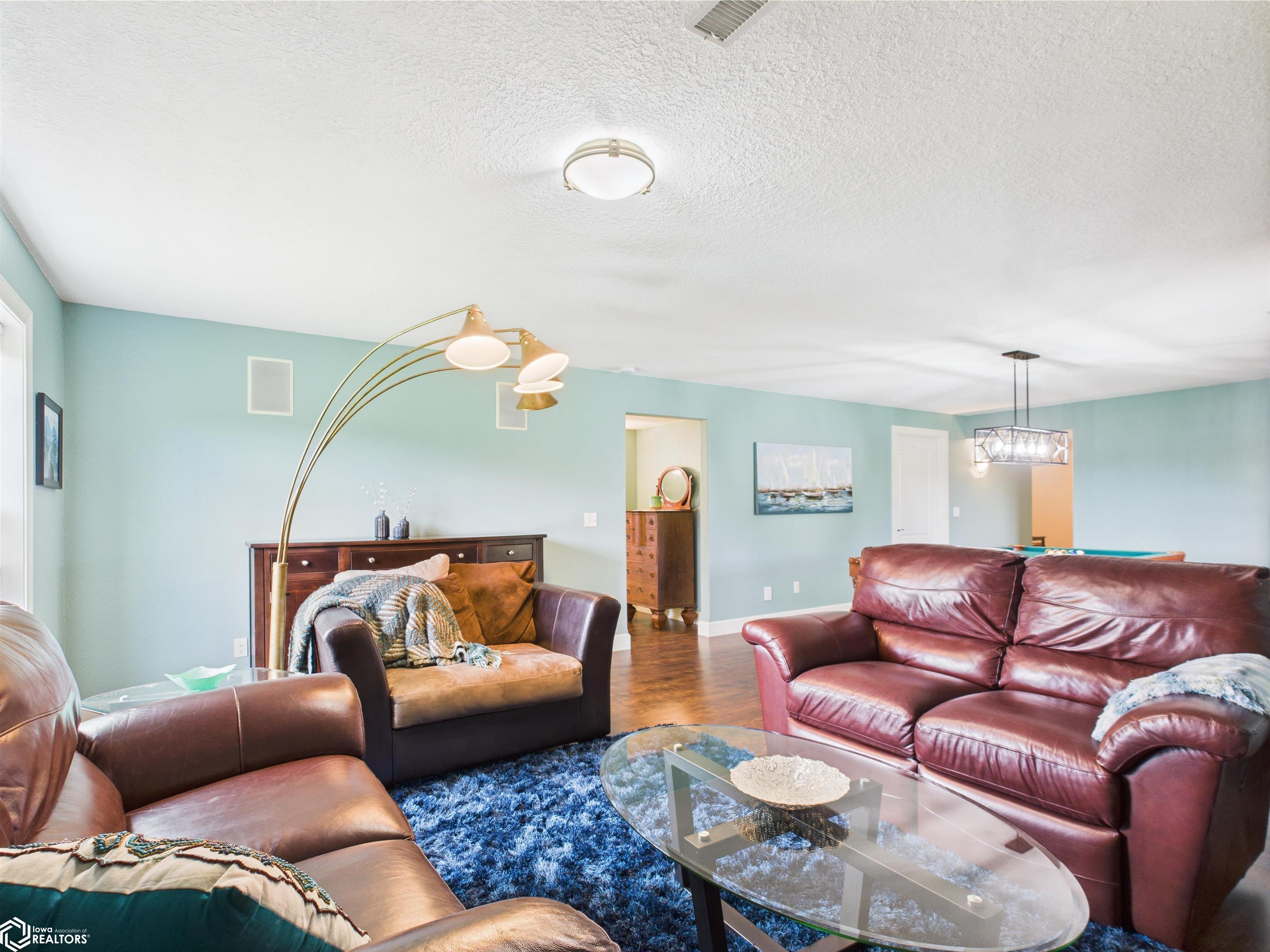 1318 S F Street, Oskaloosa, Iowa image 43
