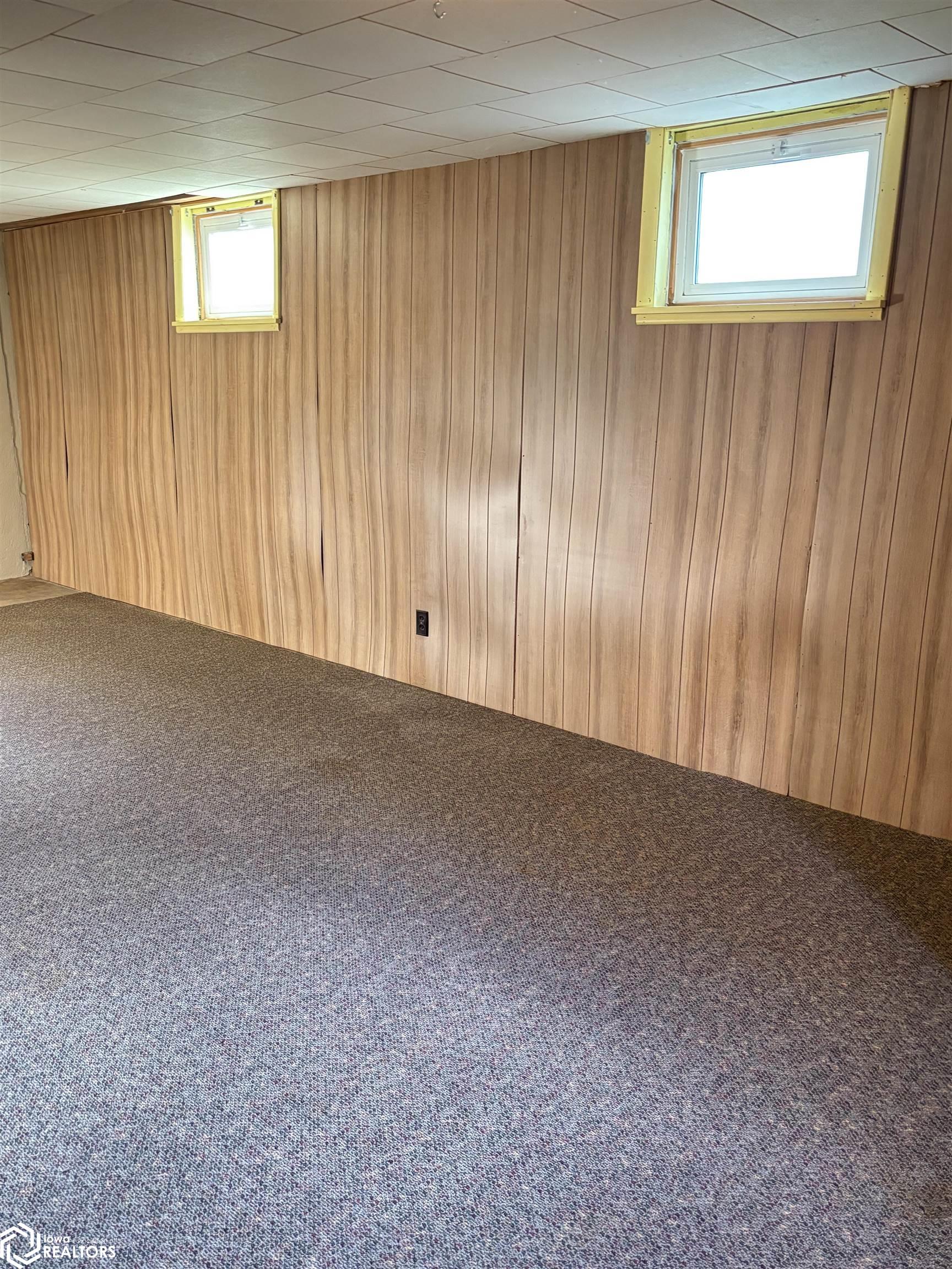1809 W Summit Street, Marshalltown, Iowa image 25