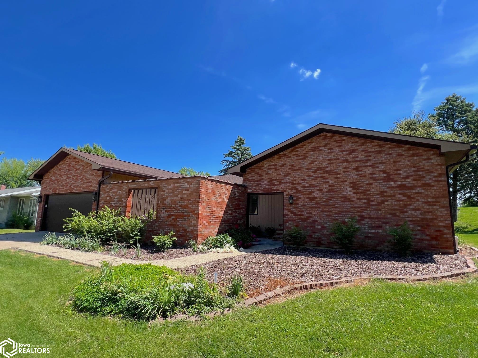 524 Harrison Street, Victor, Iowa image 28