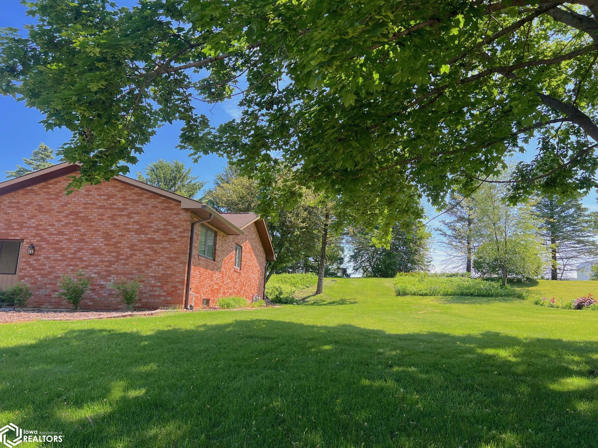 524 Harrison Street, Victor, Iowa image 30