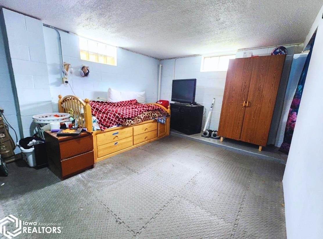 1420 Court Avenue, Chariton, Iowa image 13