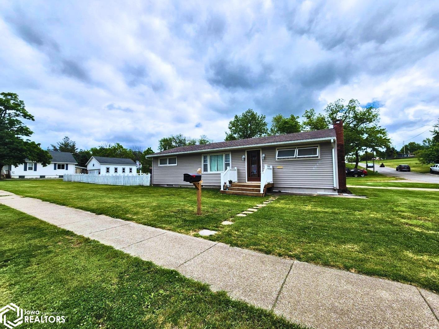 1420 Court Avenue, Chariton, Iowa image 26