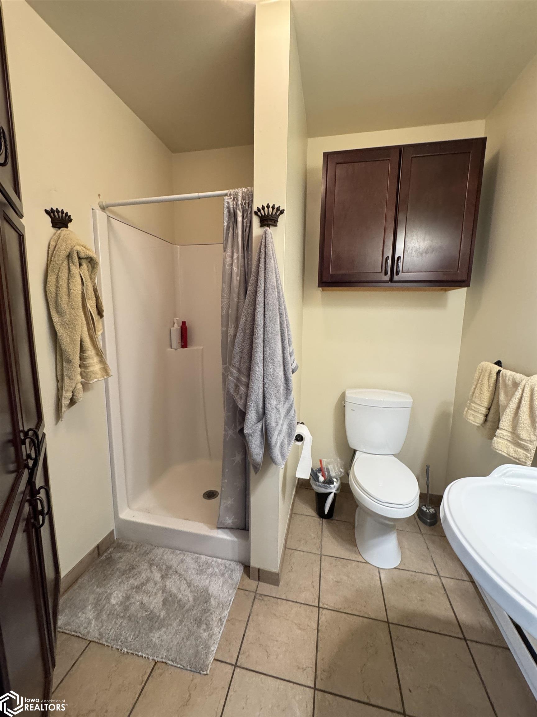 329 S Marshall Street, Burlington, Iowa image 15