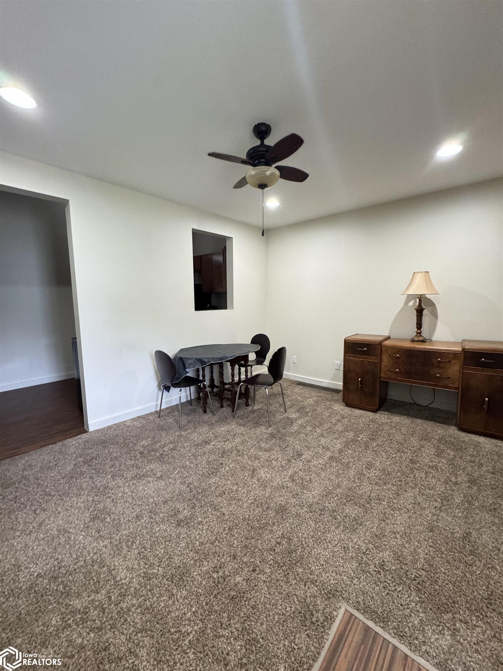329 S Marshall Street, Burlington, Iowa image 23