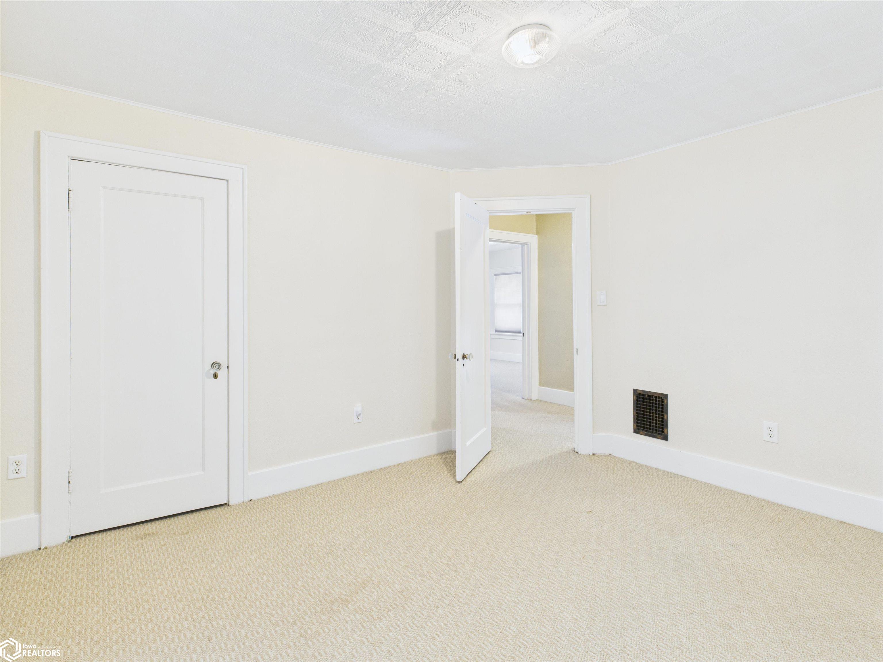 803 Orleans Avenue, Keokuk, Iowa image 15