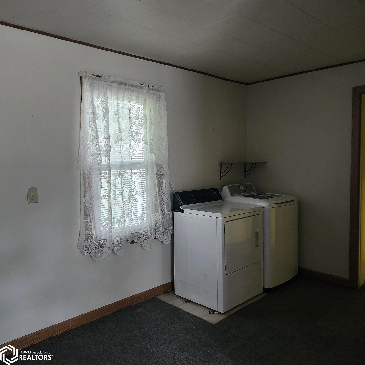 448 Ingham St Nw, Titonka, Iowa image 6