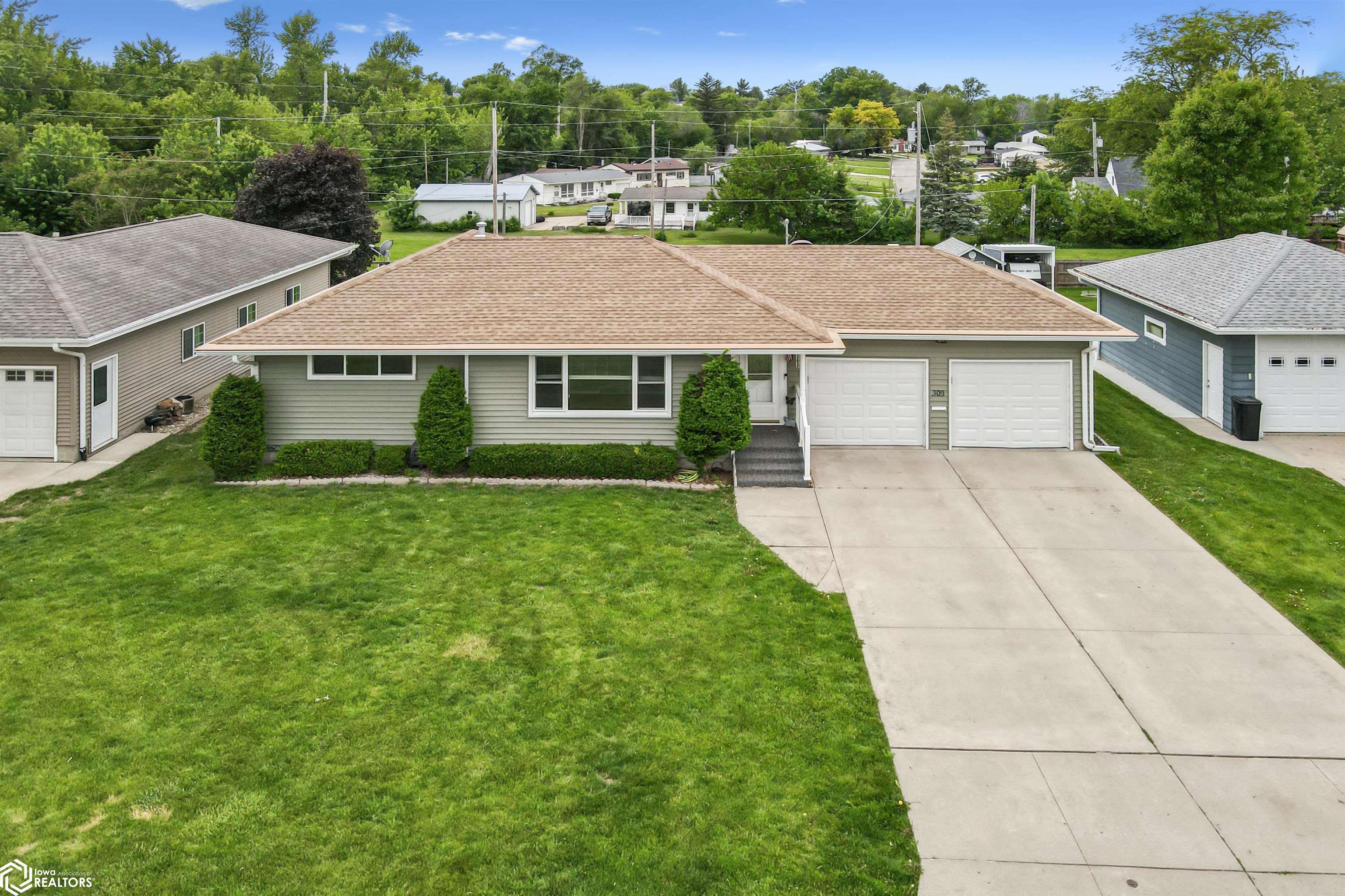 309 S 12th Street, Marshalltown, Iowa image 38