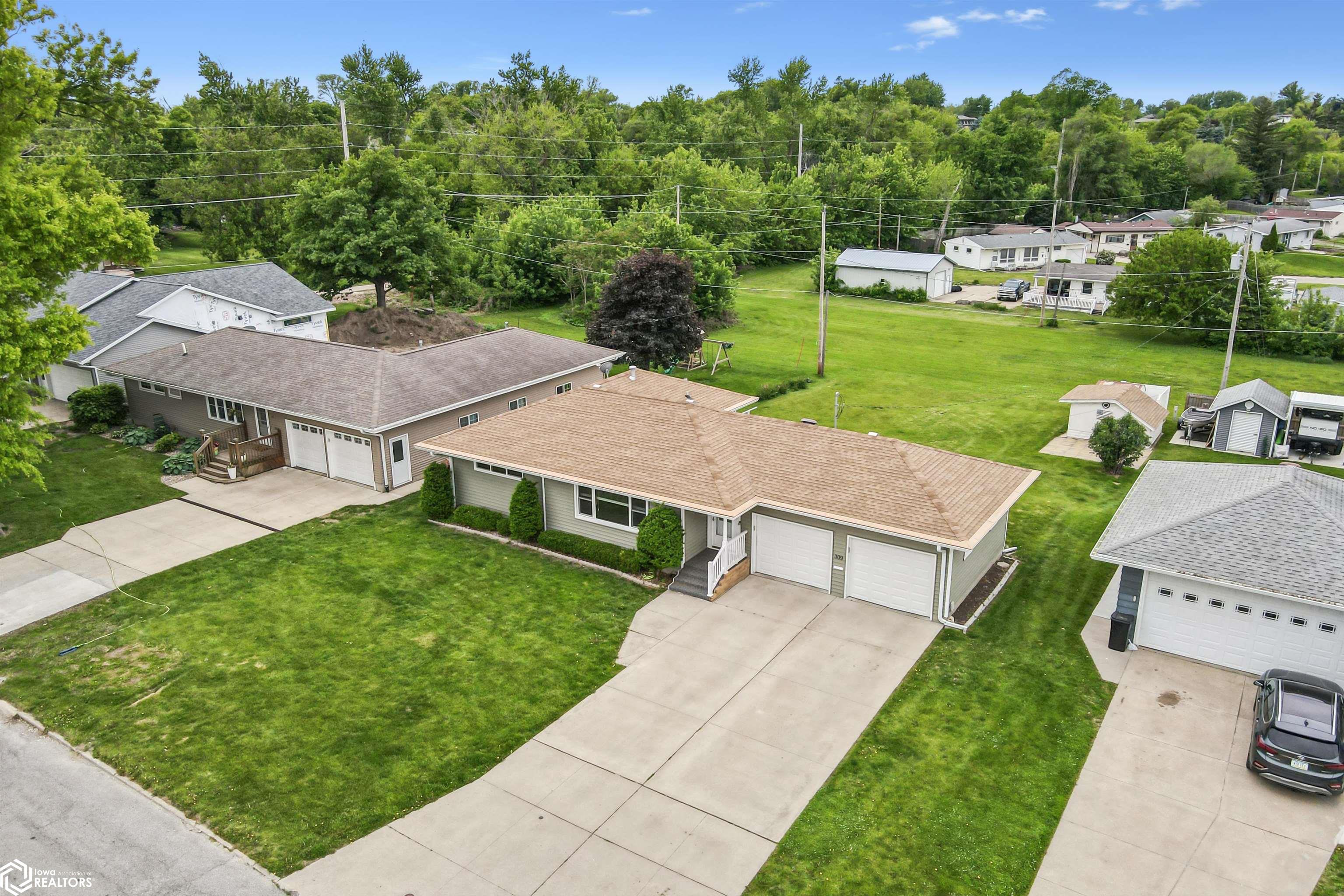 309 S 12th Street, Marshalltown, Iowa image 39