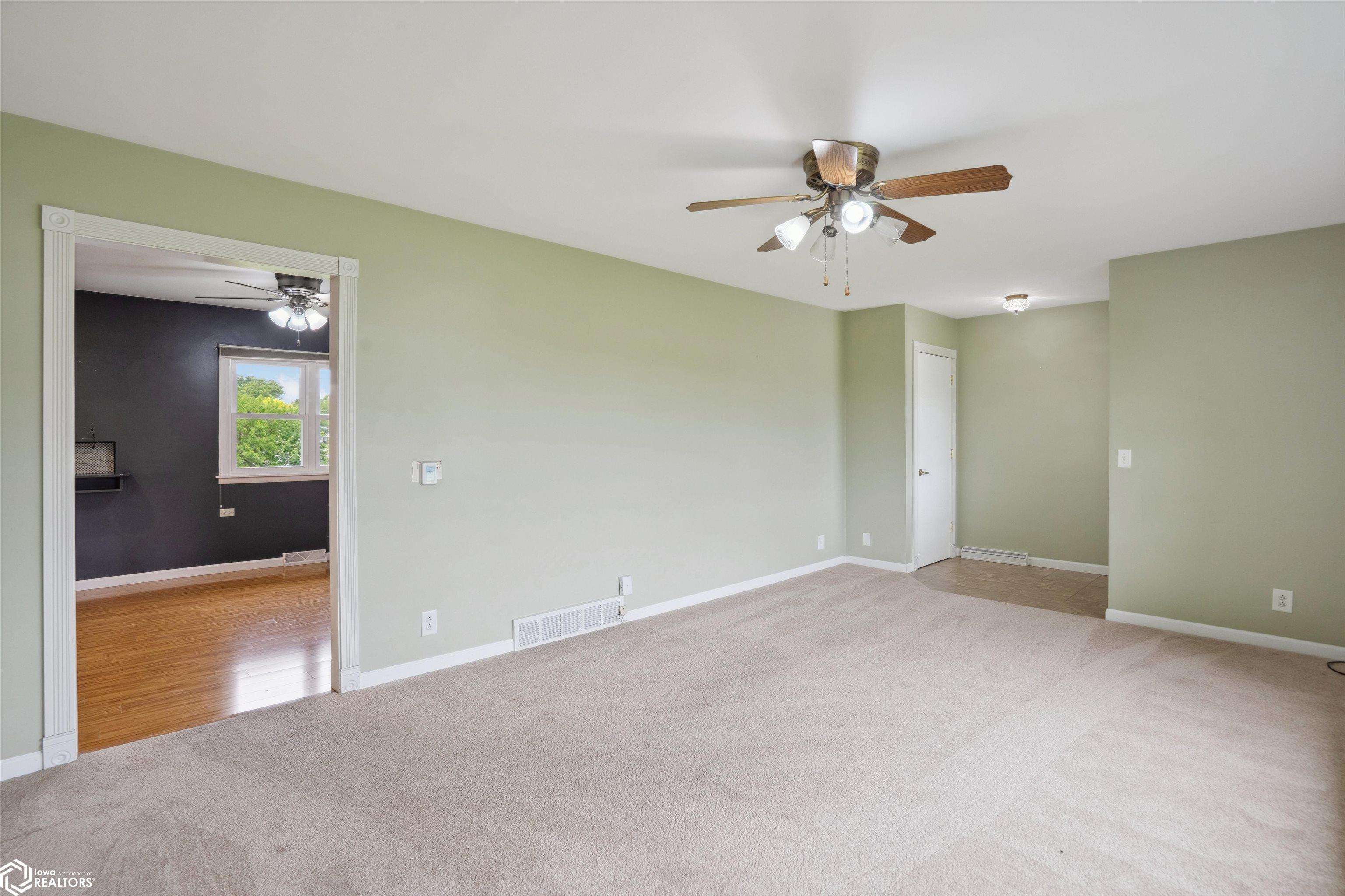 309 S 12th Street, Marshalltown, Iowa image 5