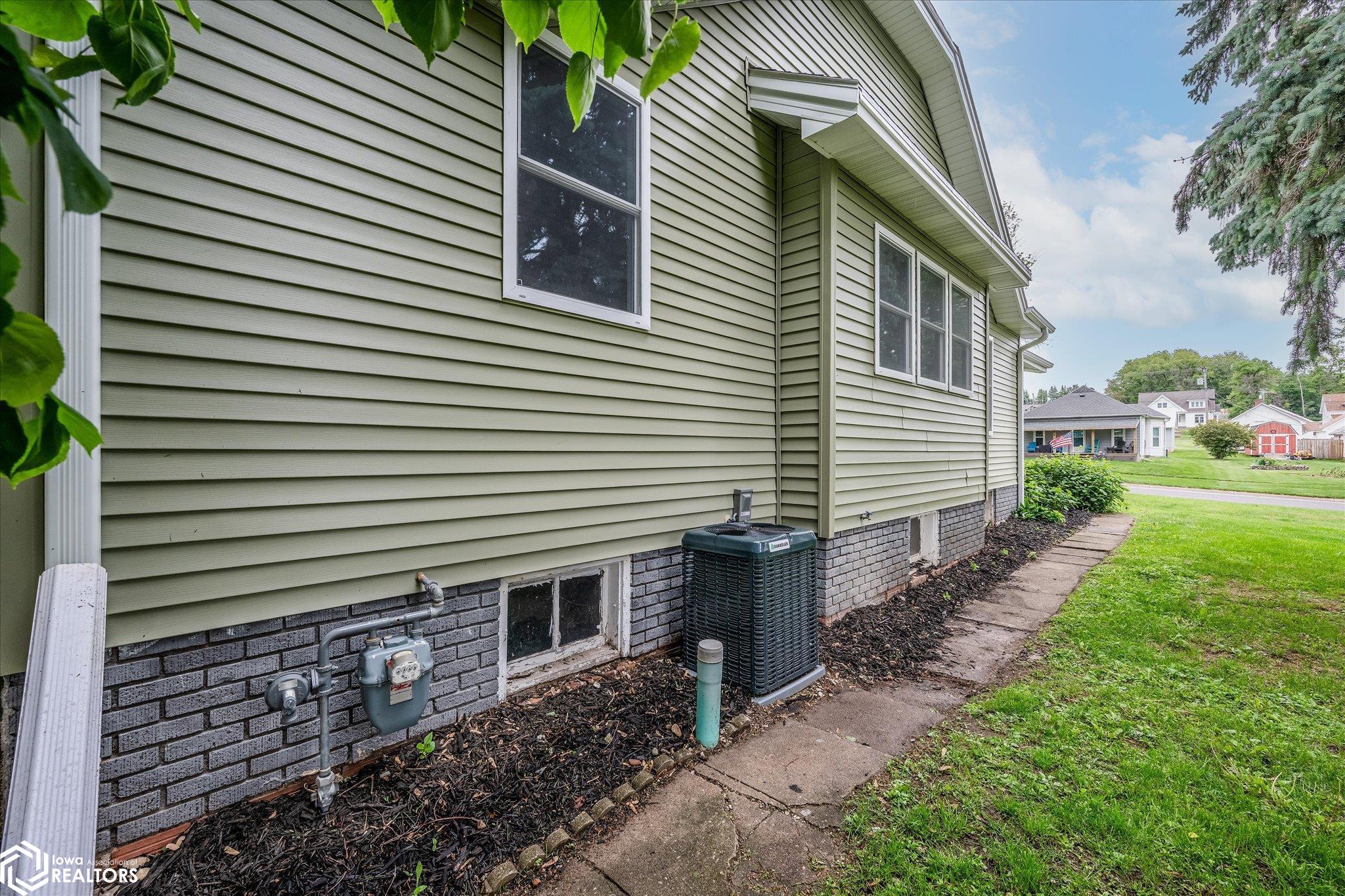 106 2nd Avenue, Persia, Iowa image 38