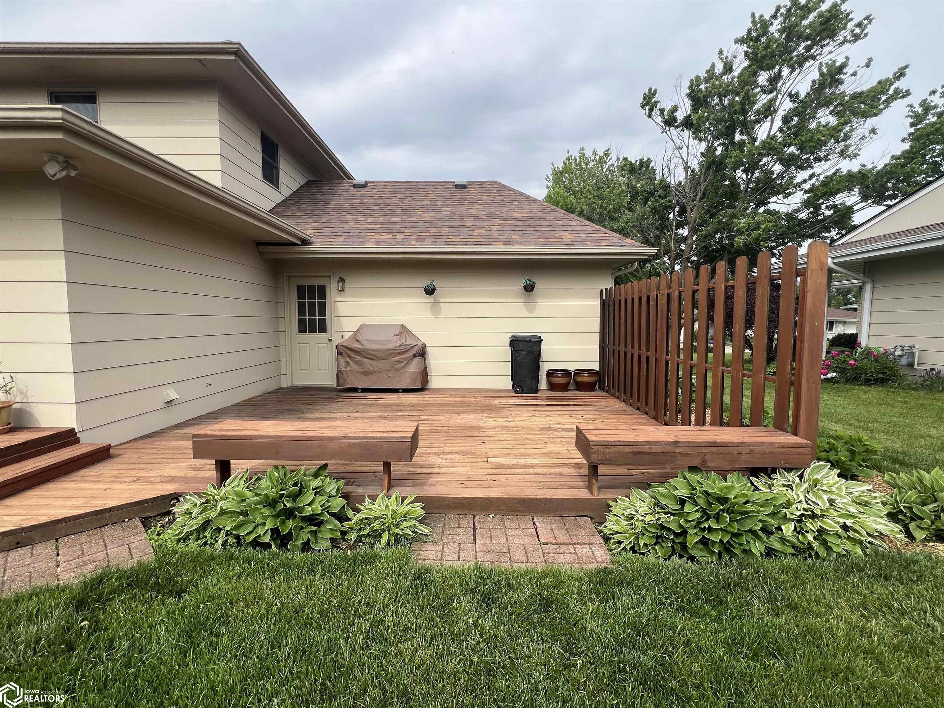 210 E 24th Street, Newton, Iowa image 28