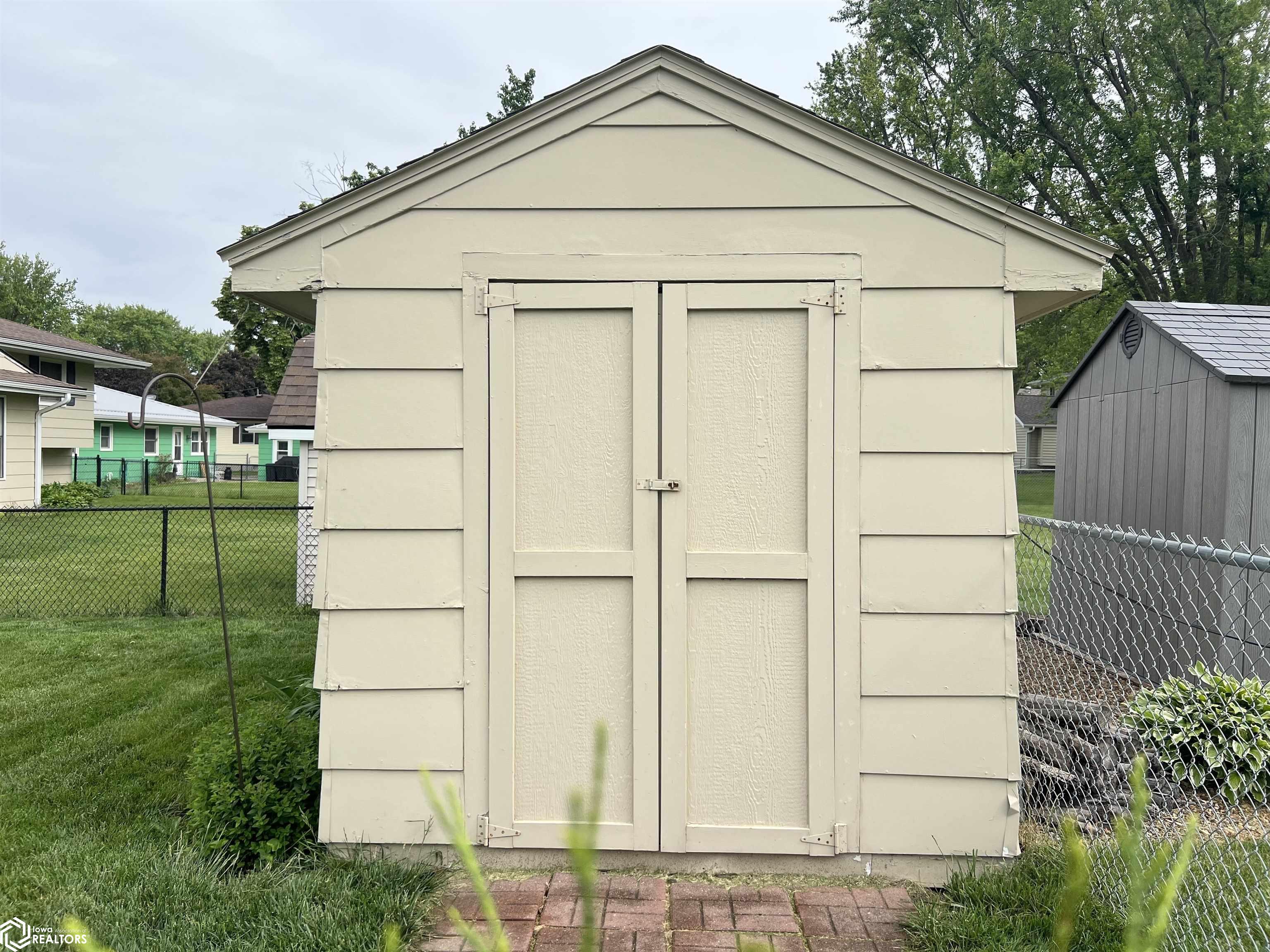 210 E 24th Street, Newton, Iowa image 29
