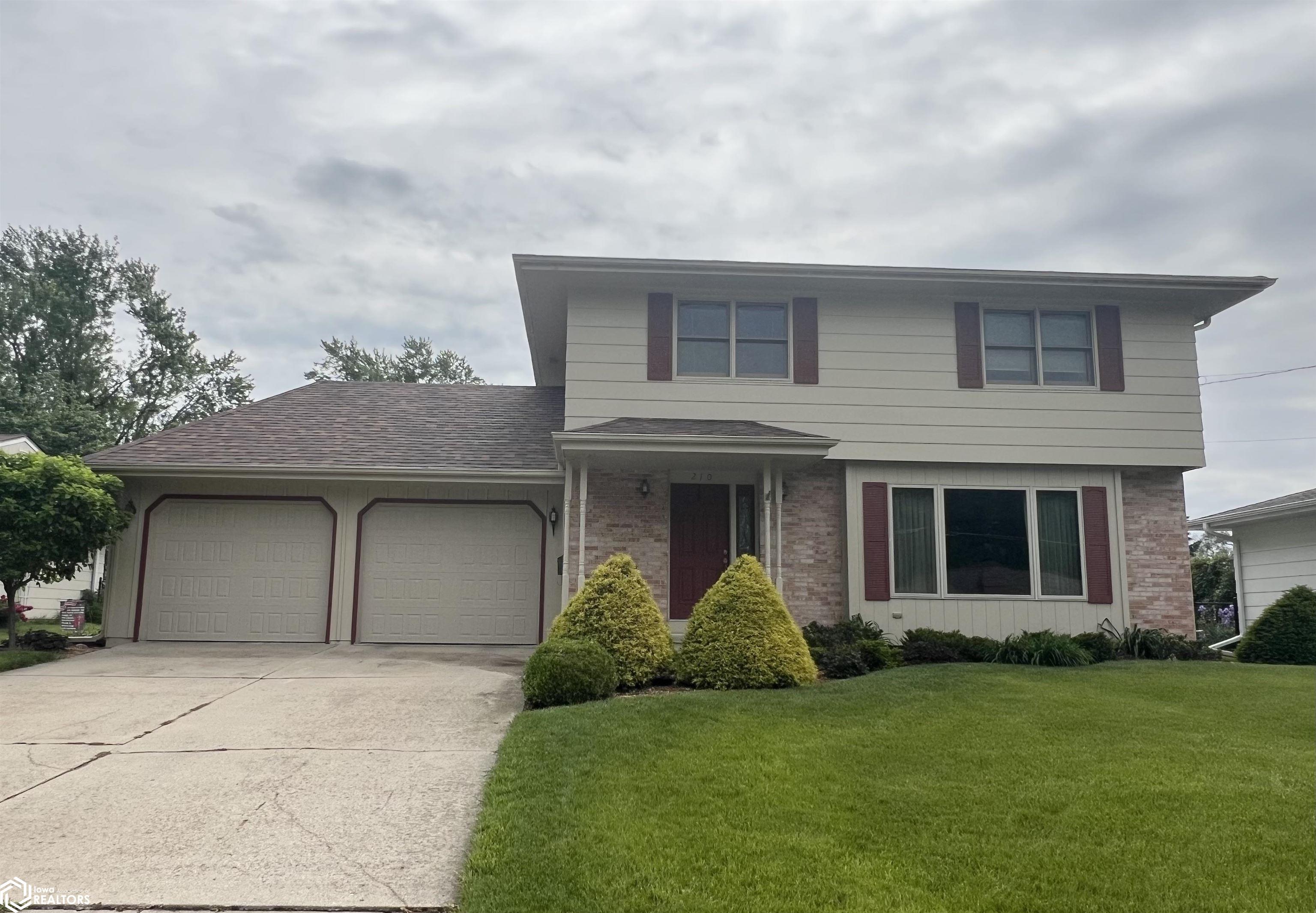 210 E 24th Street, Newton, Iowa image 31