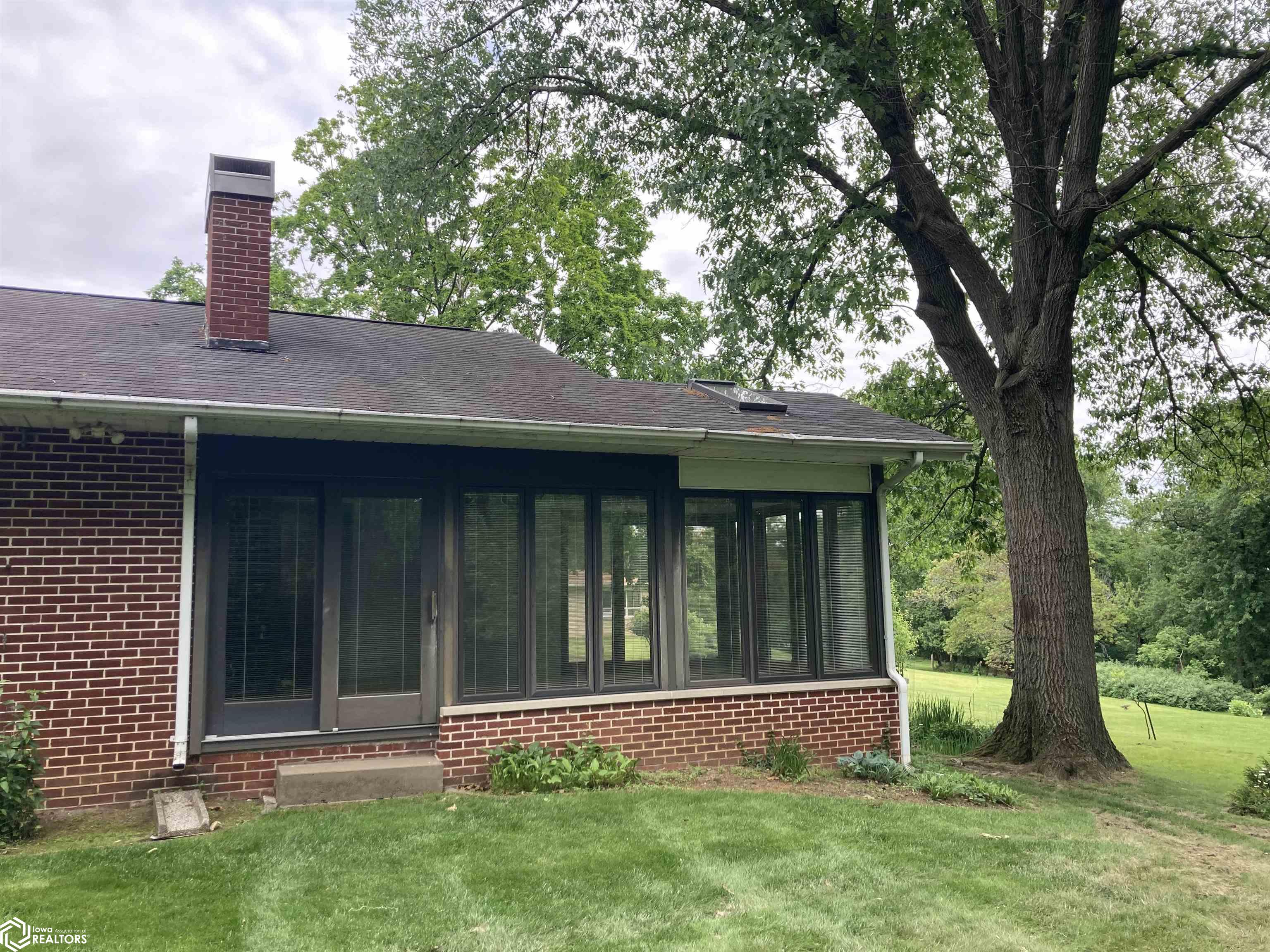 2601 S 3rd Street, Burlington, Iowa image 38