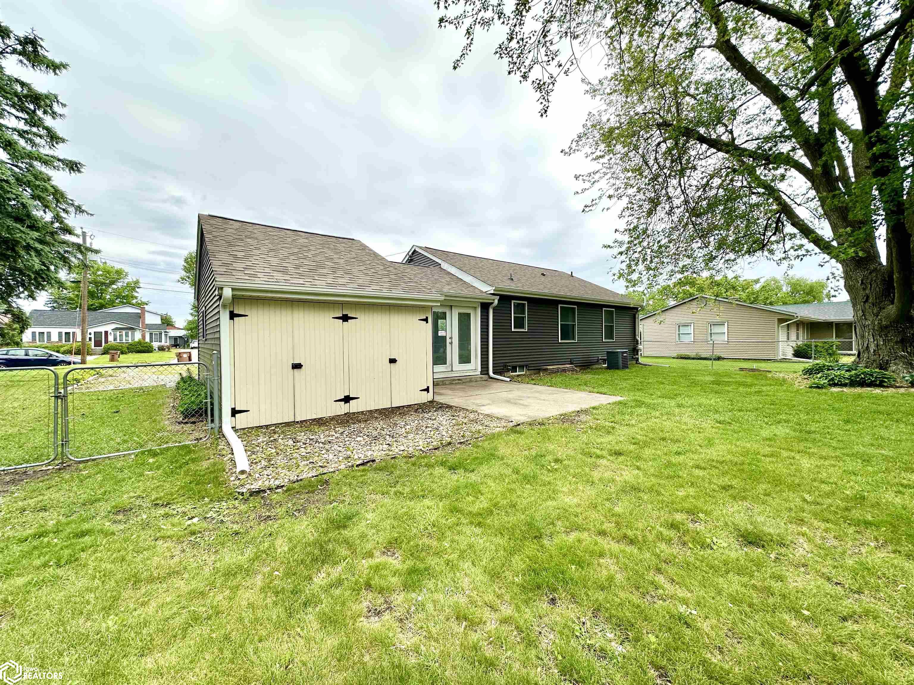 1528 8th Avenue, Grinnell, Iowa image 23