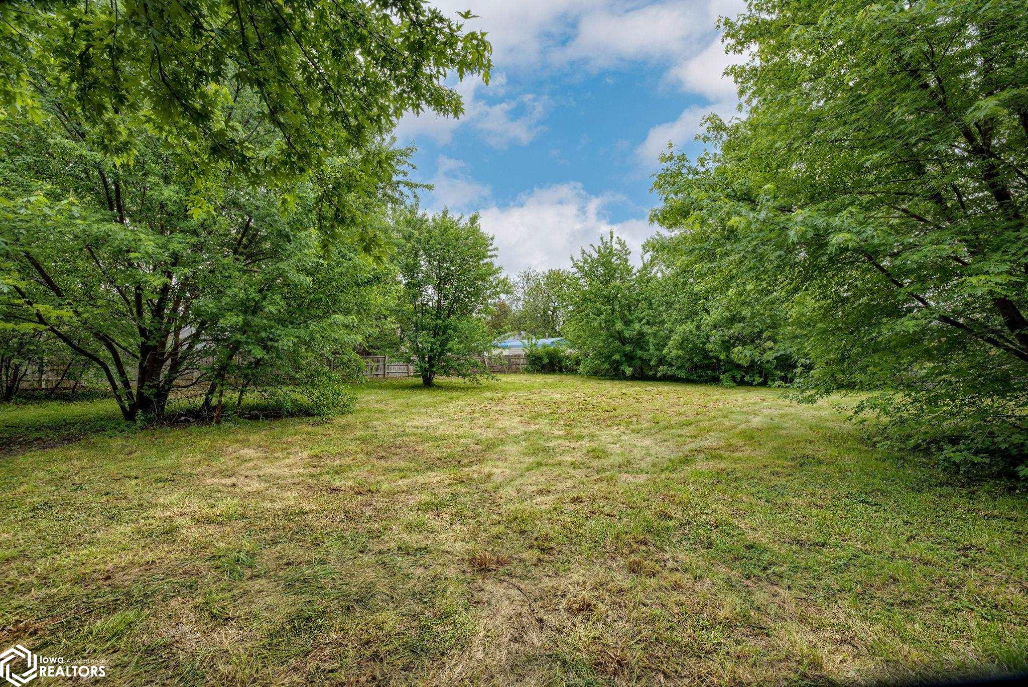 320 Morton Street, Missouri Valley, Iowa image 8