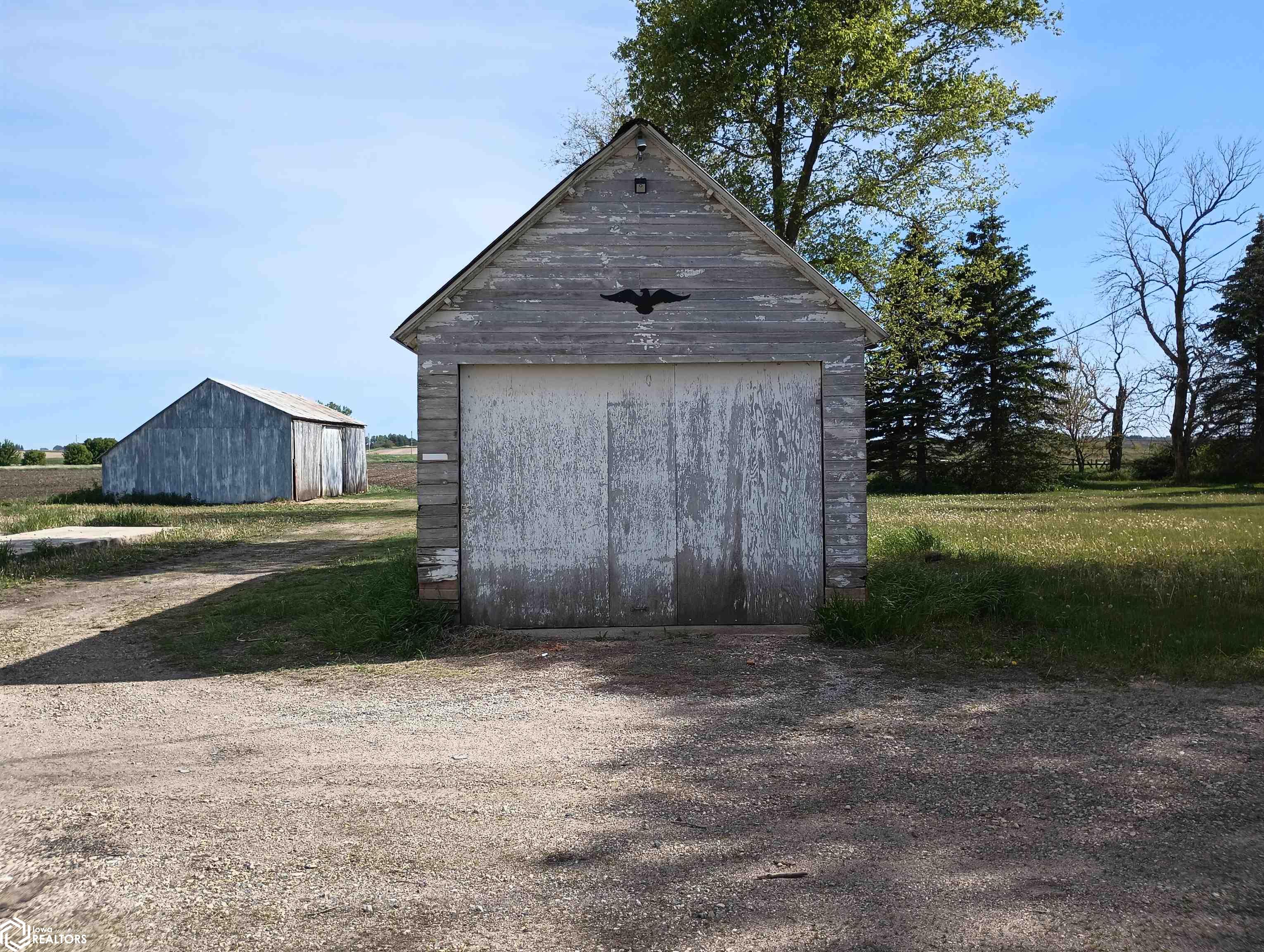 981 Spruce Ave, Geneva, Iowa image 2