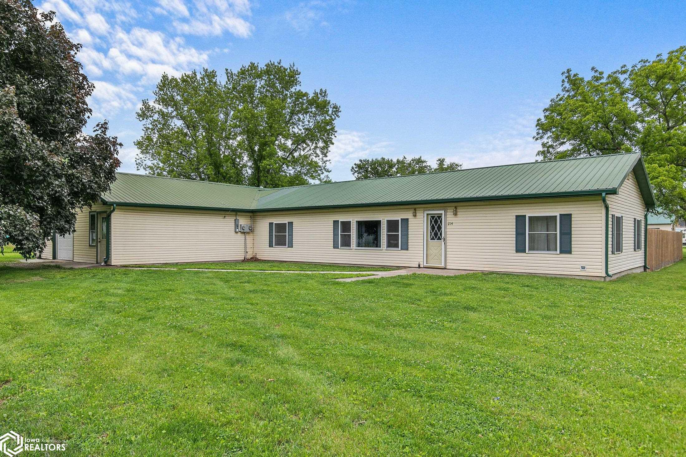 214 E 2nd Street, Grand River, Iowa image 1