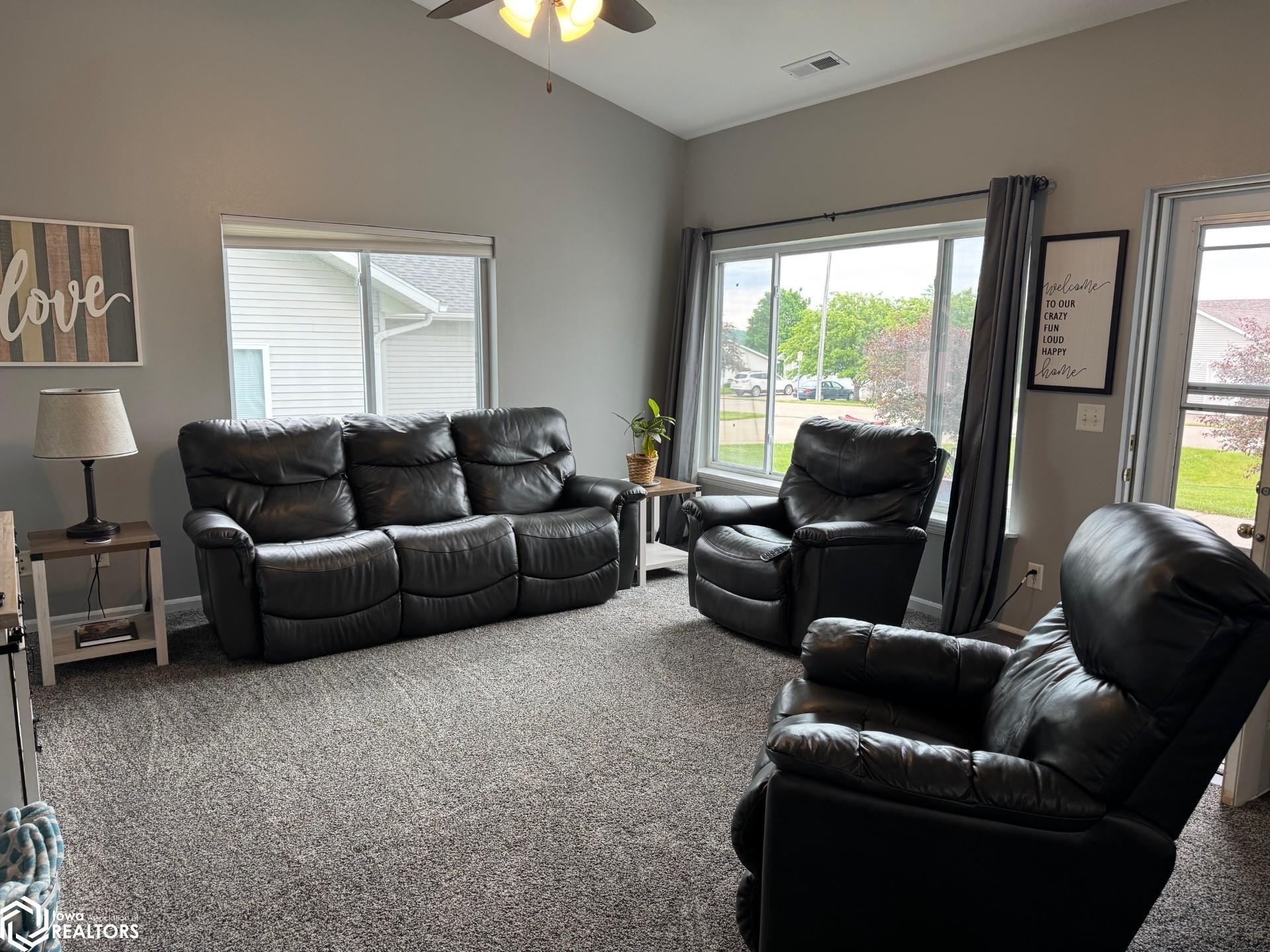 506 Crestview Drive, Le Grand, Iowa image 3