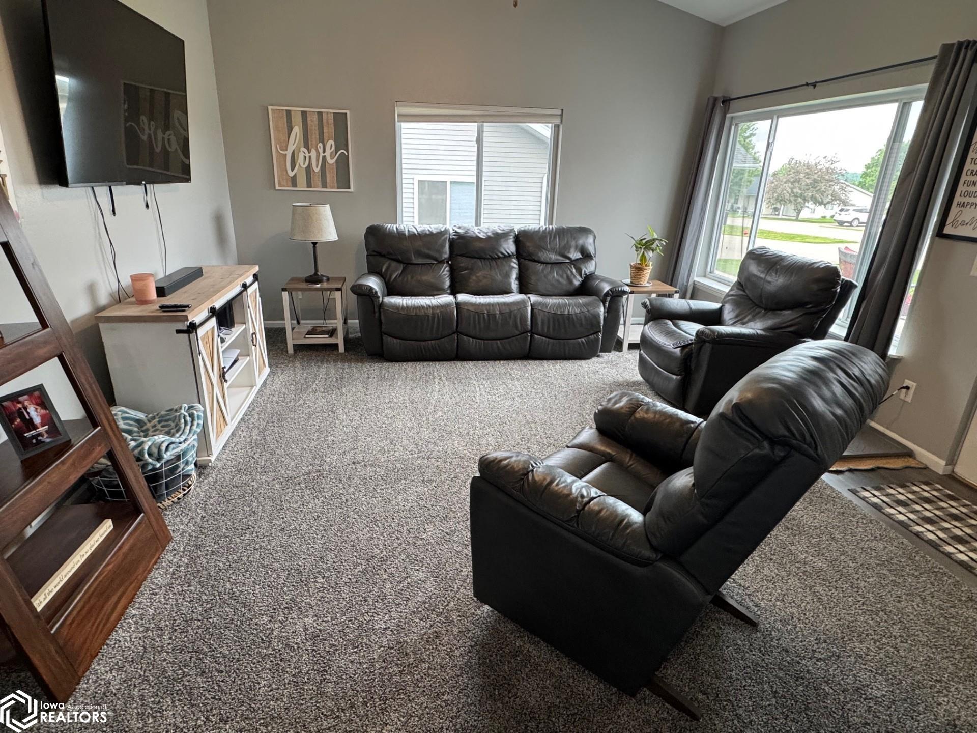 506 Crestview Drive, Le Grand, Iowa image 6