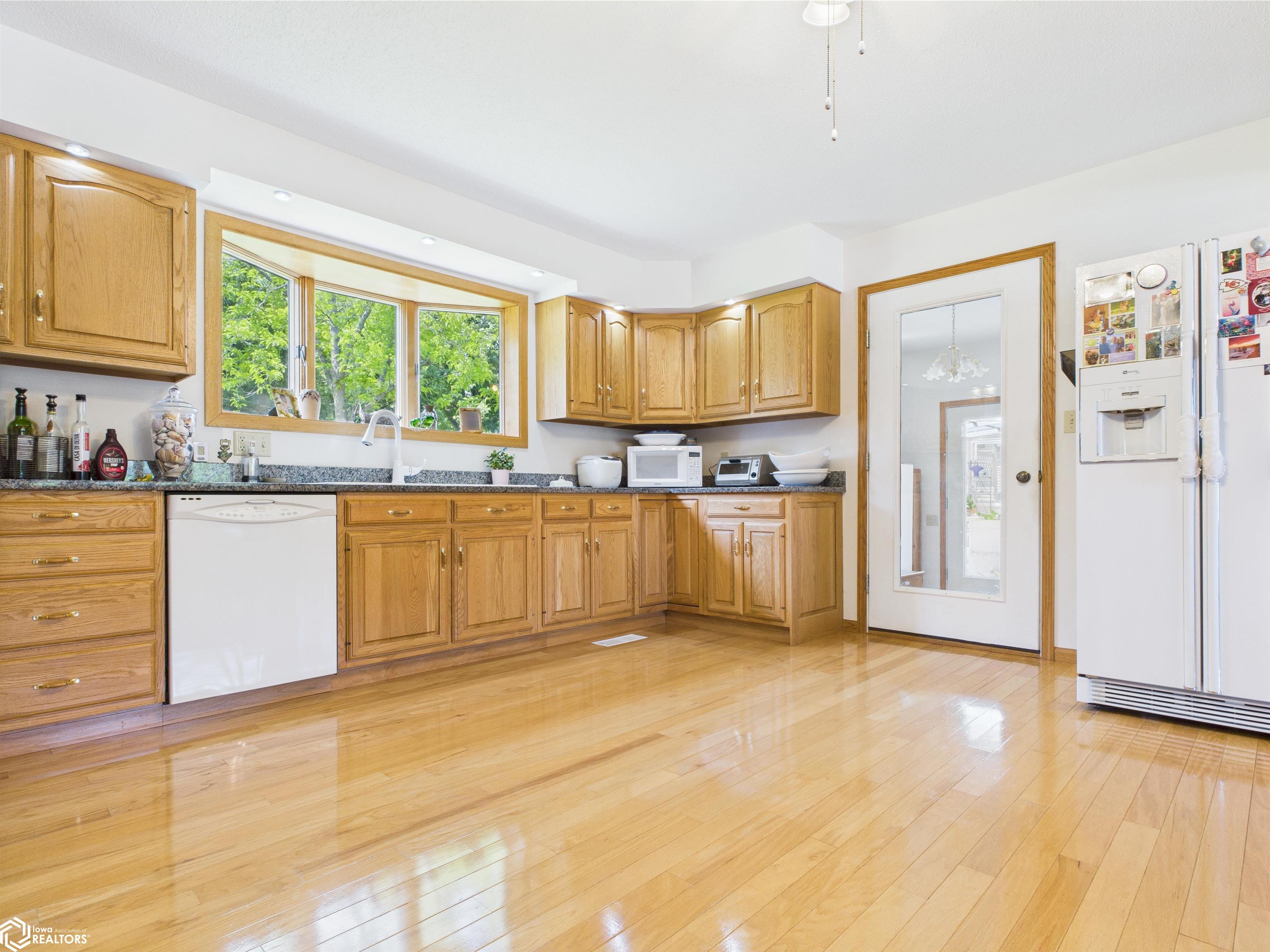 22 Greenbrier Court, Keokuk, Iowa image 15