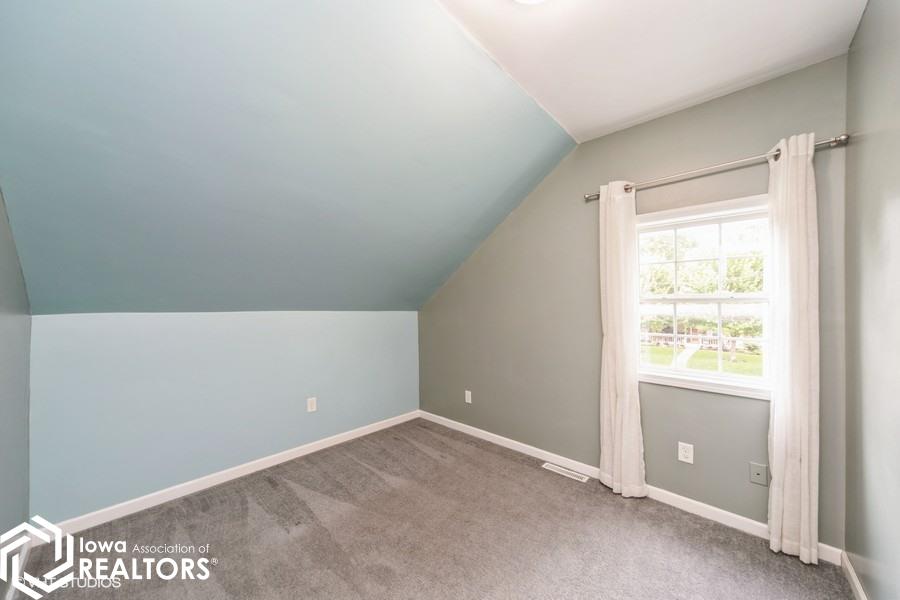475 N 9th Street, Oskaloosa, Iowa image 11