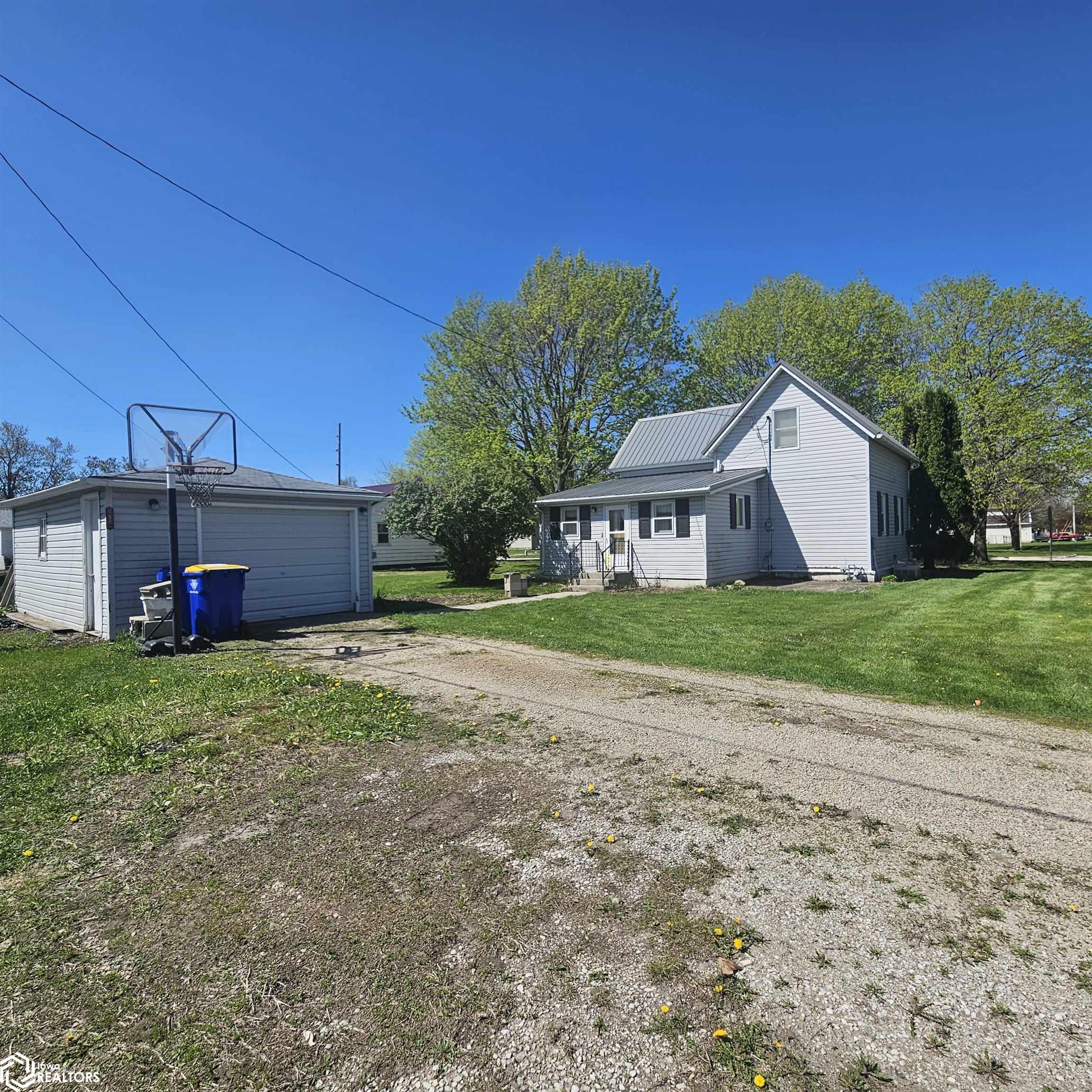 619 Main Avenue, Britt, Iowa image 2