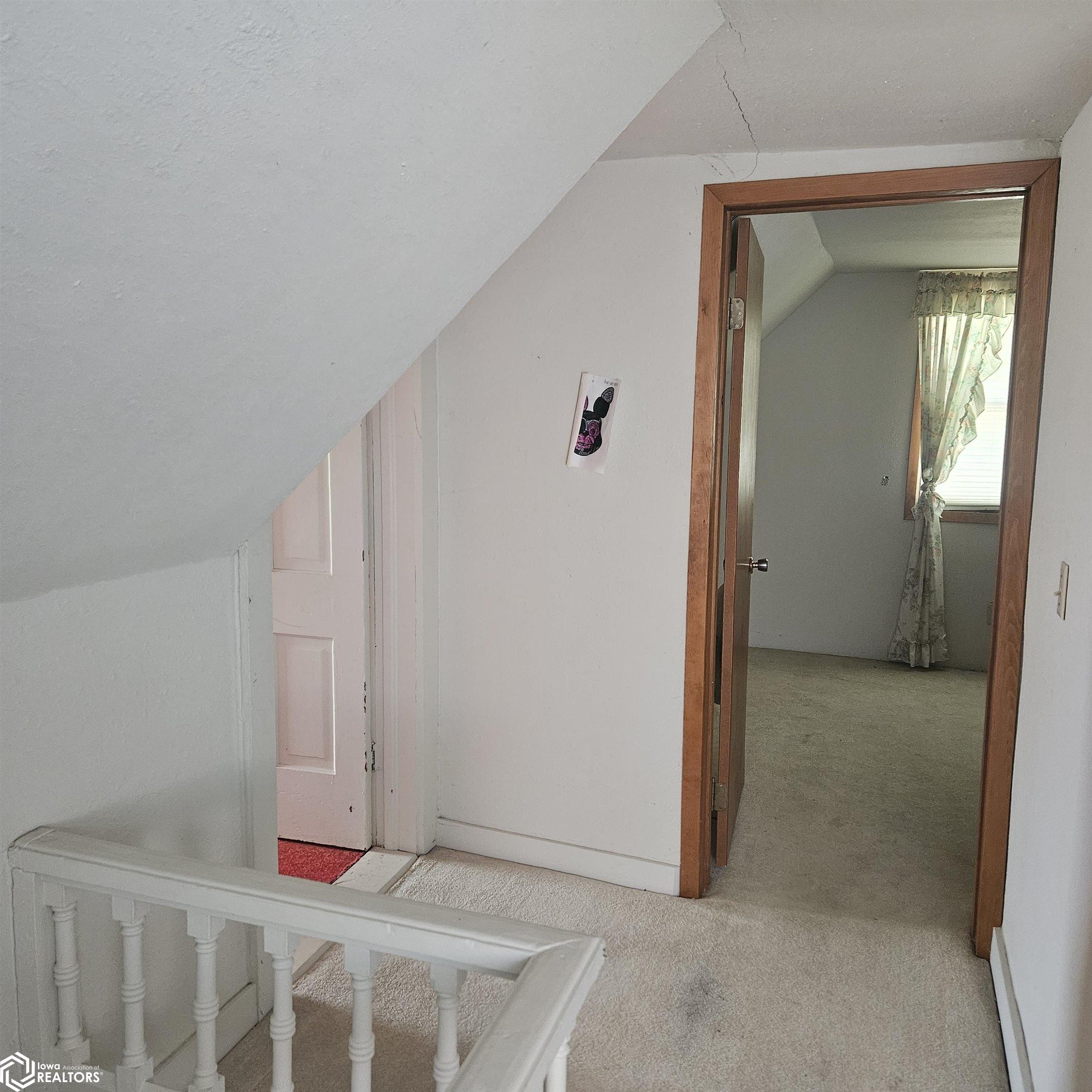619 Main Avenue, Britt, Iowa image 9