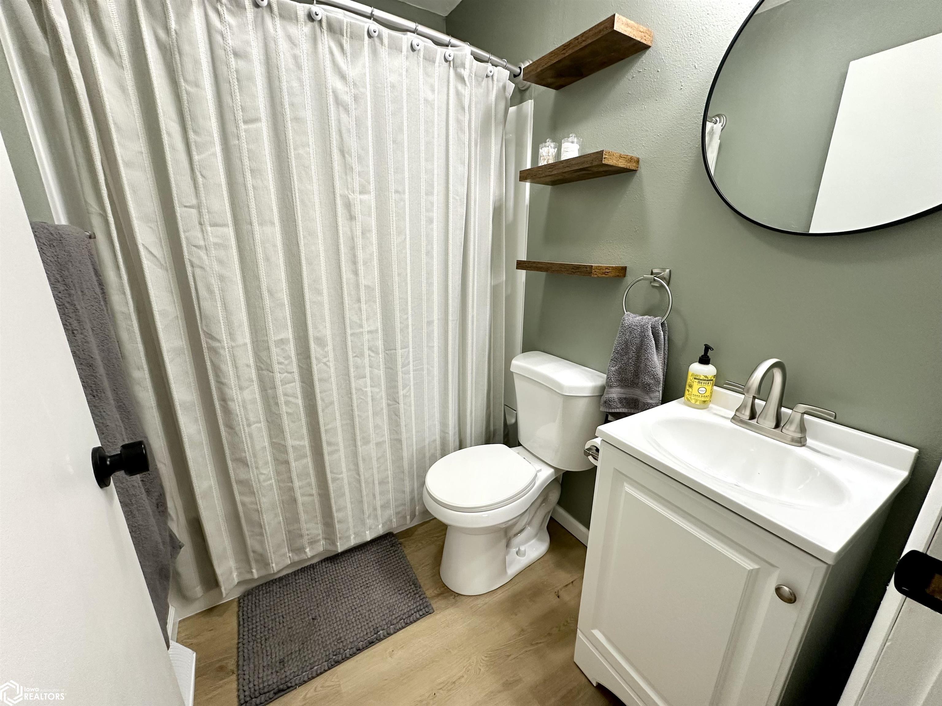 1507 Prince Street, Grinnell, Iowa image 17