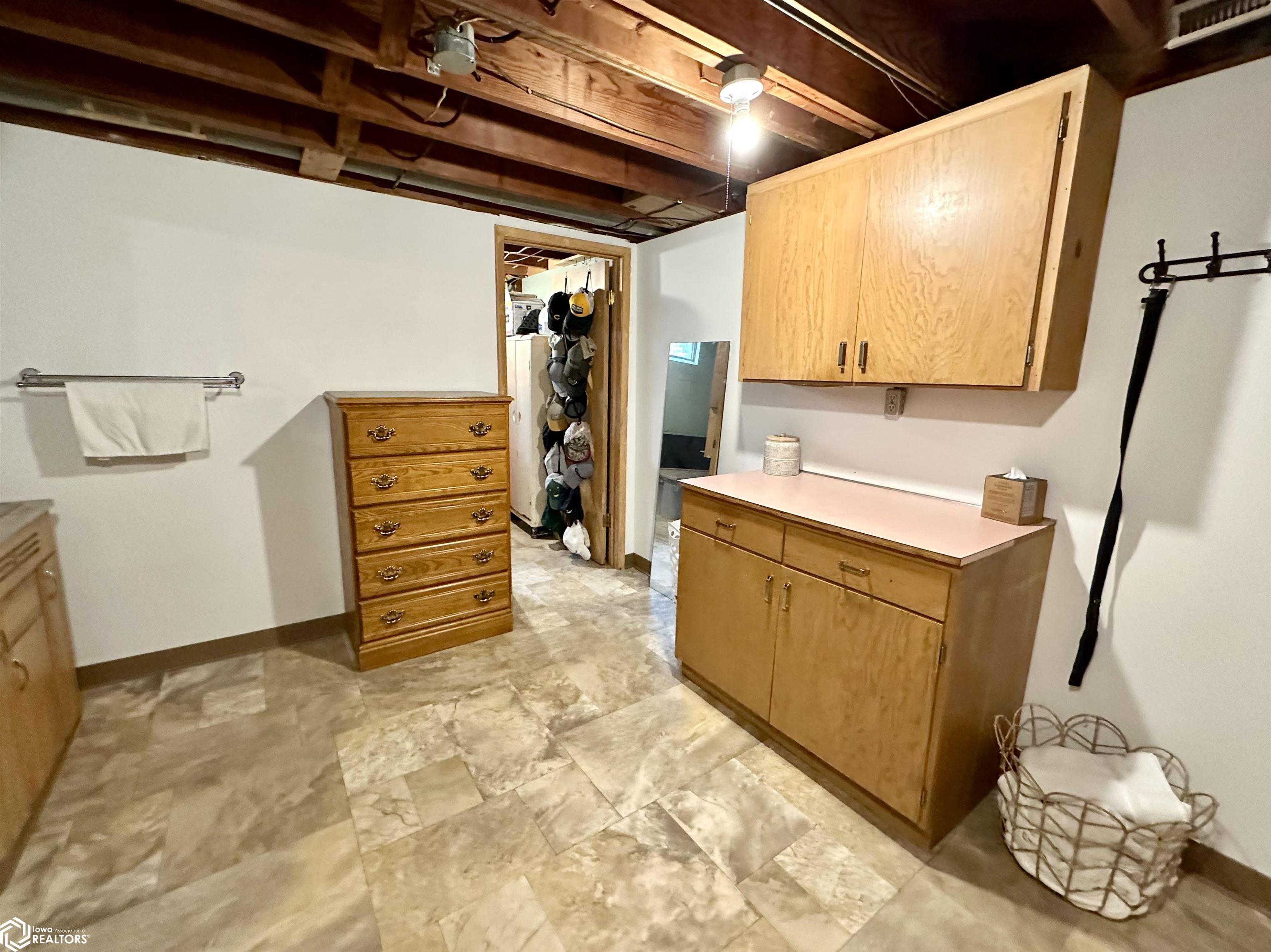 1507 Prince Street, Grinnell, Iowa image 25