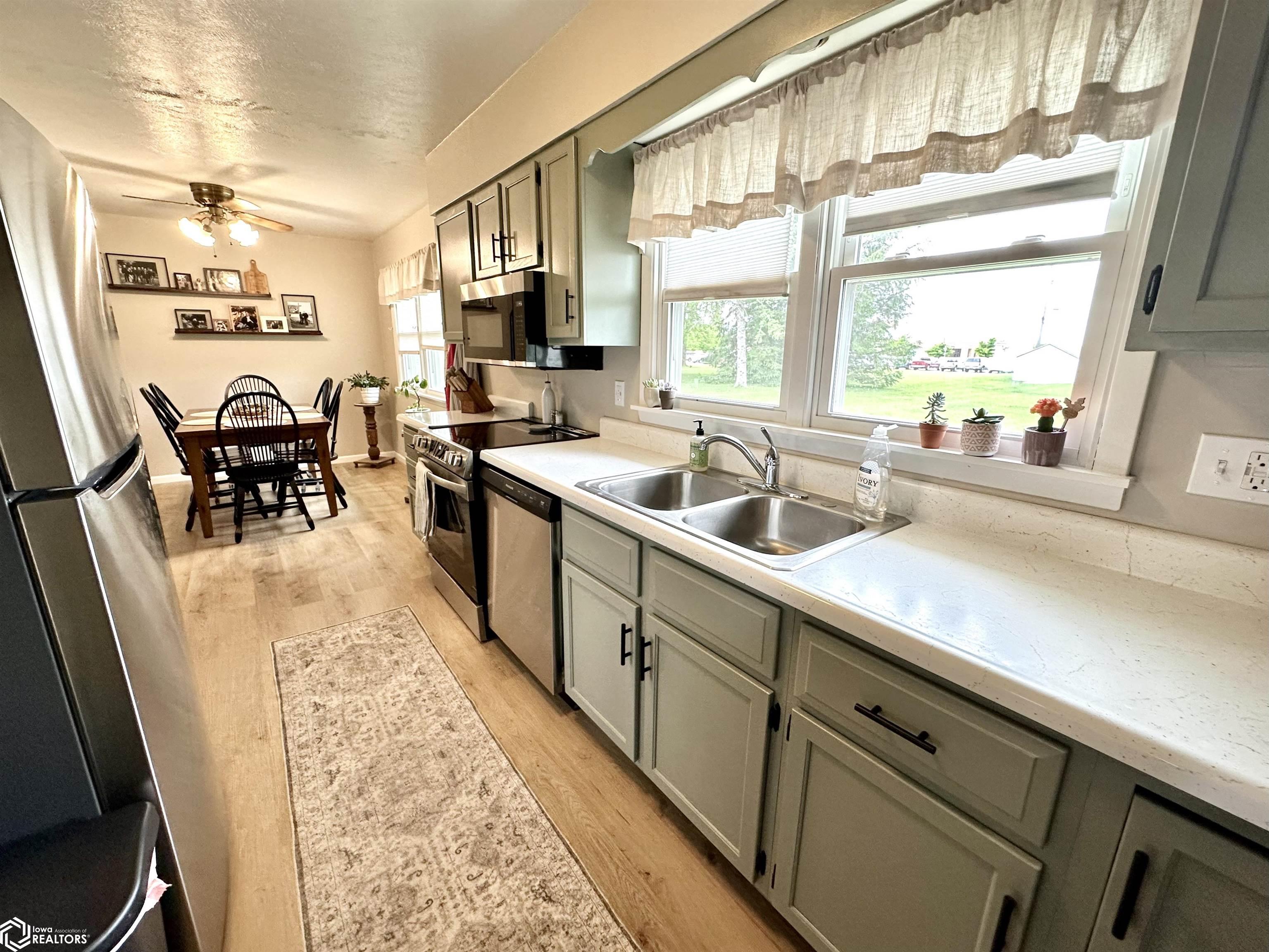 1507 Prince Street, Grinnell, Iowa image 9