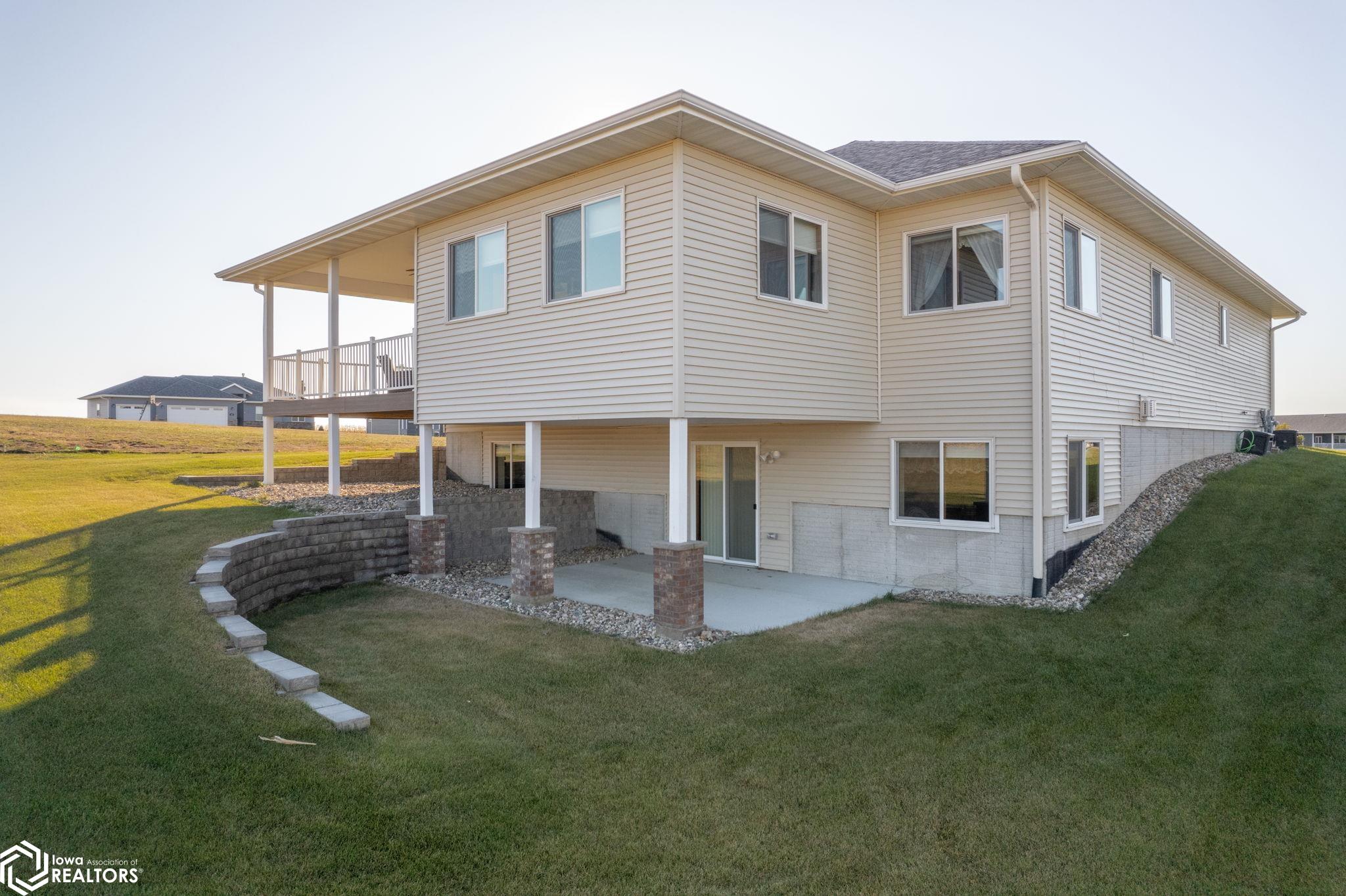112 Coventry Court, Clear Lake, Iowa image 34