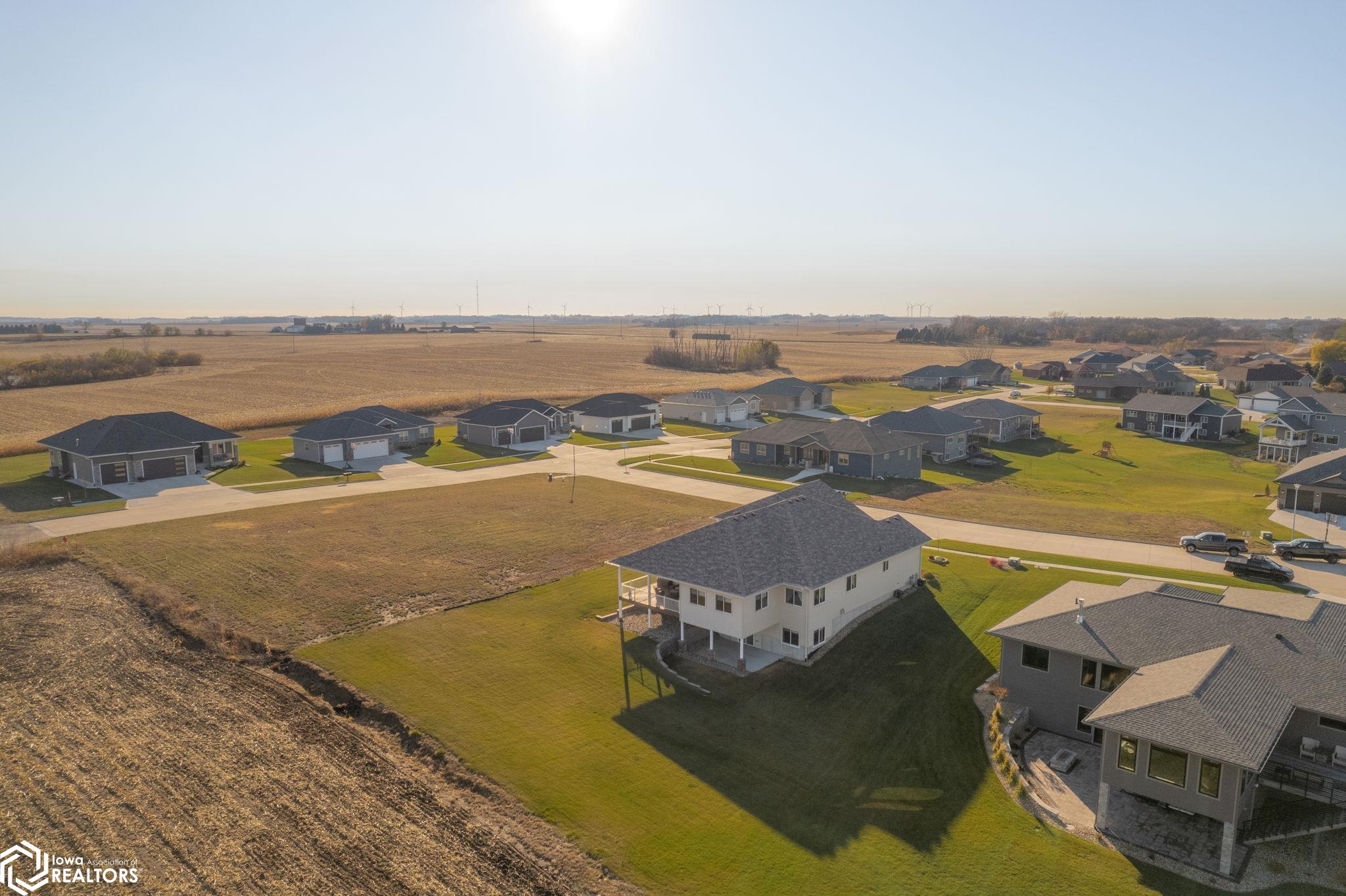 112 Coventry Court, Clear Lake, Iowa image 38