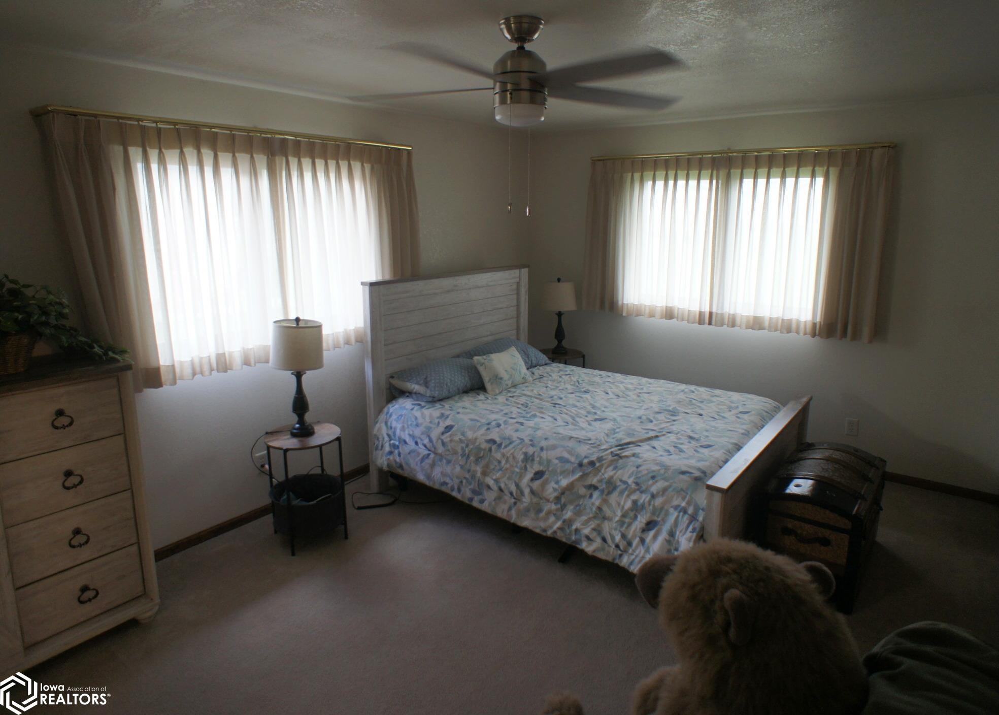 902 Fair Meadow Drive, Webster City, Iowa image 14