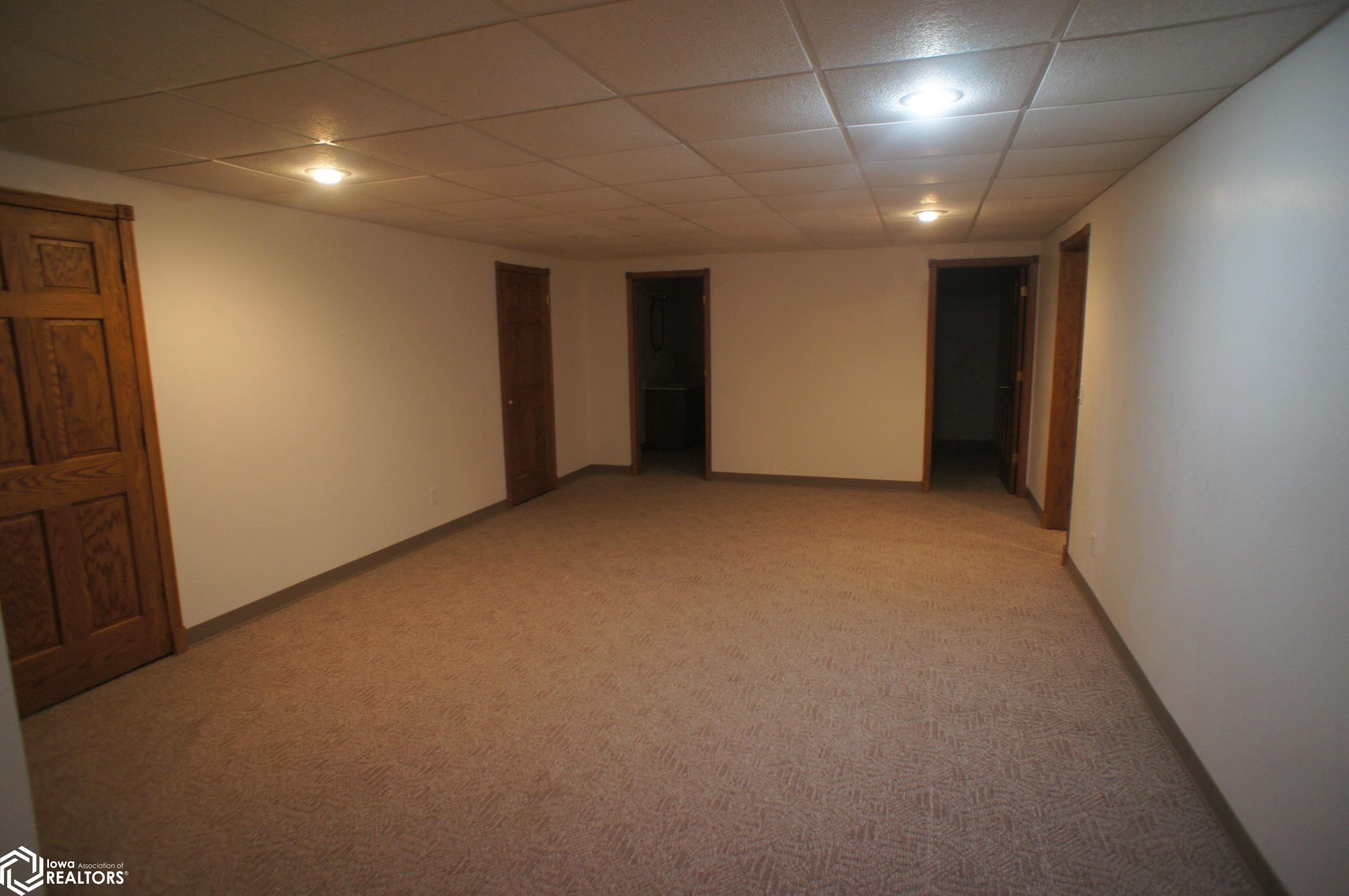 902 Fair Meadow Drive, Webster City, Iowa image 32
