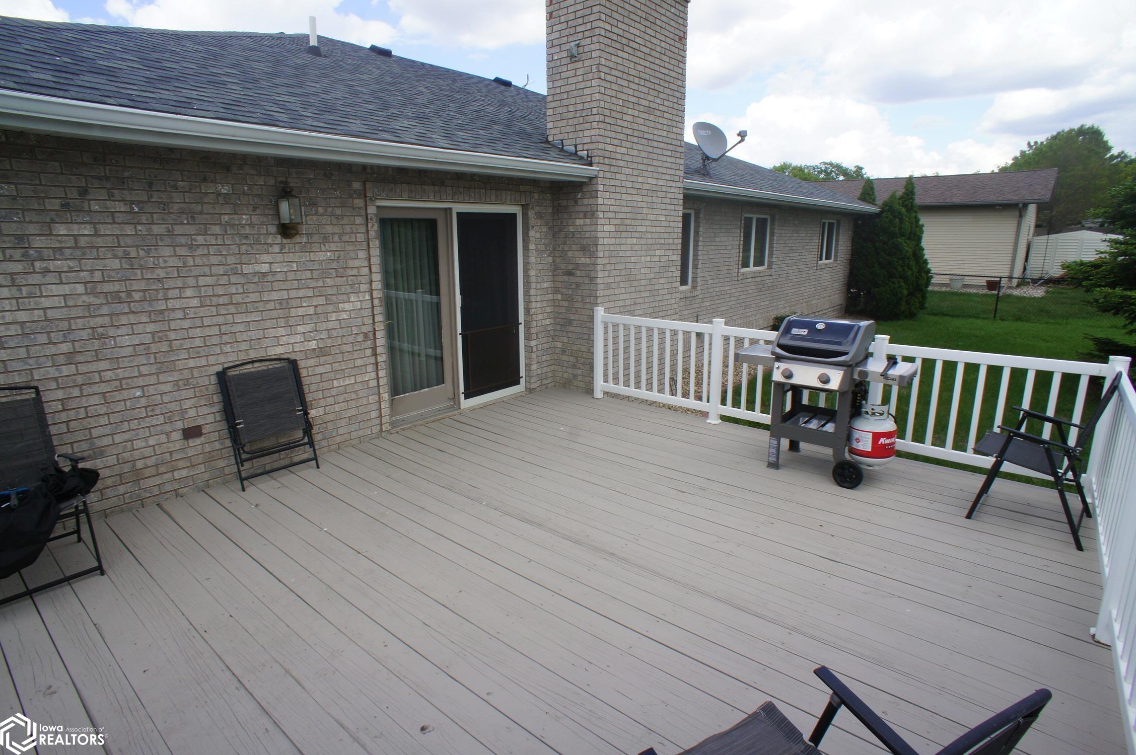 902 Fair Meadow Drive, Webster City, Iowa image 37