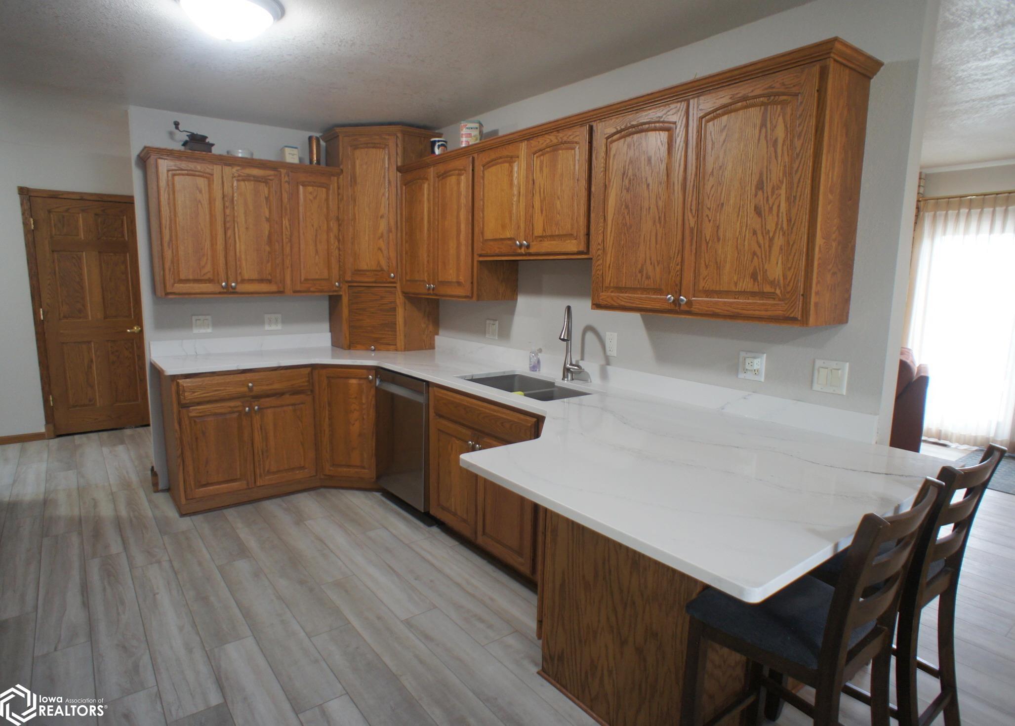 902 Fair Meadow Drive, Webster City, Iowa image 7