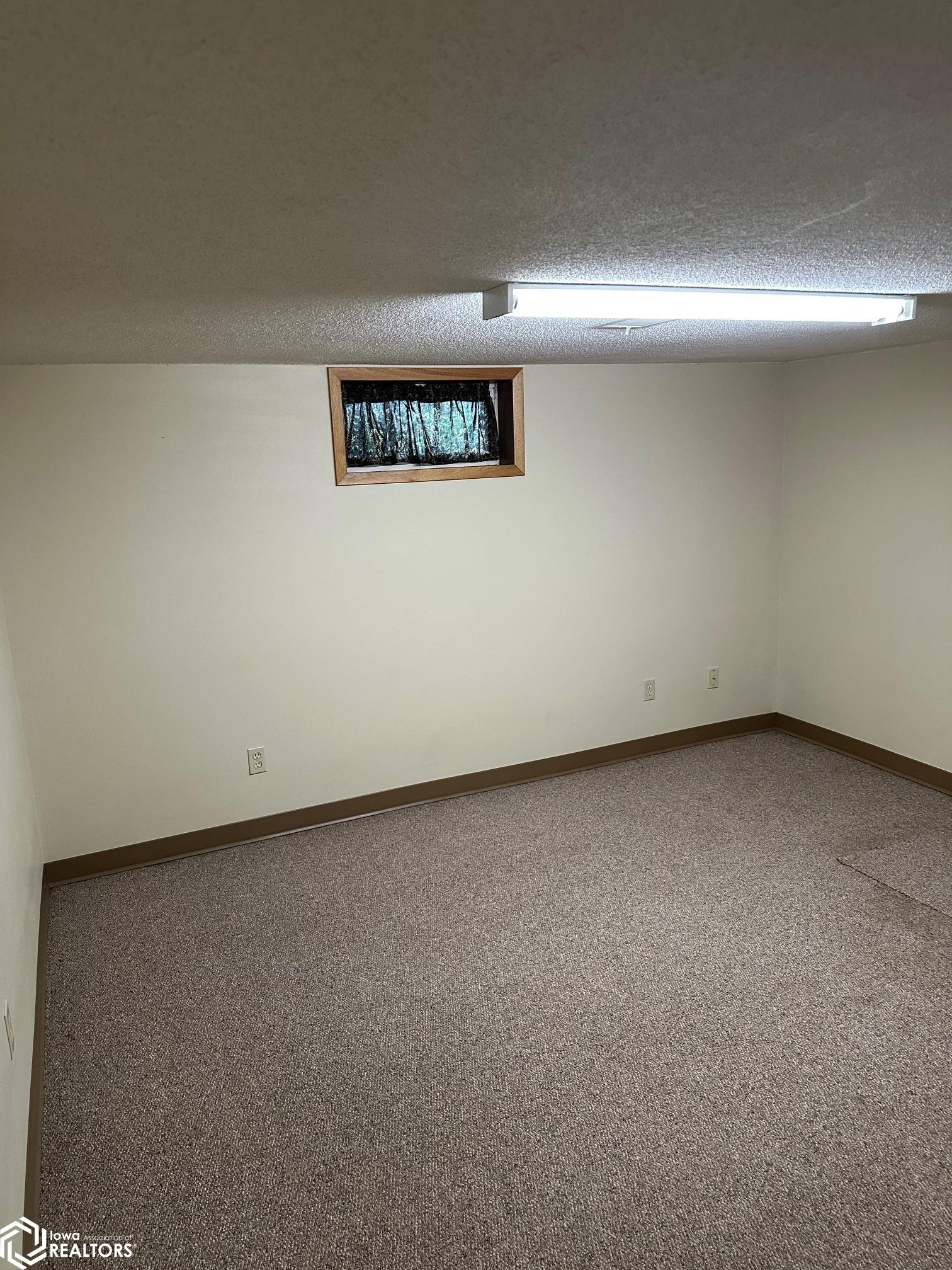 525 SE 1st Street, Eagle Grove, Iowa image 25