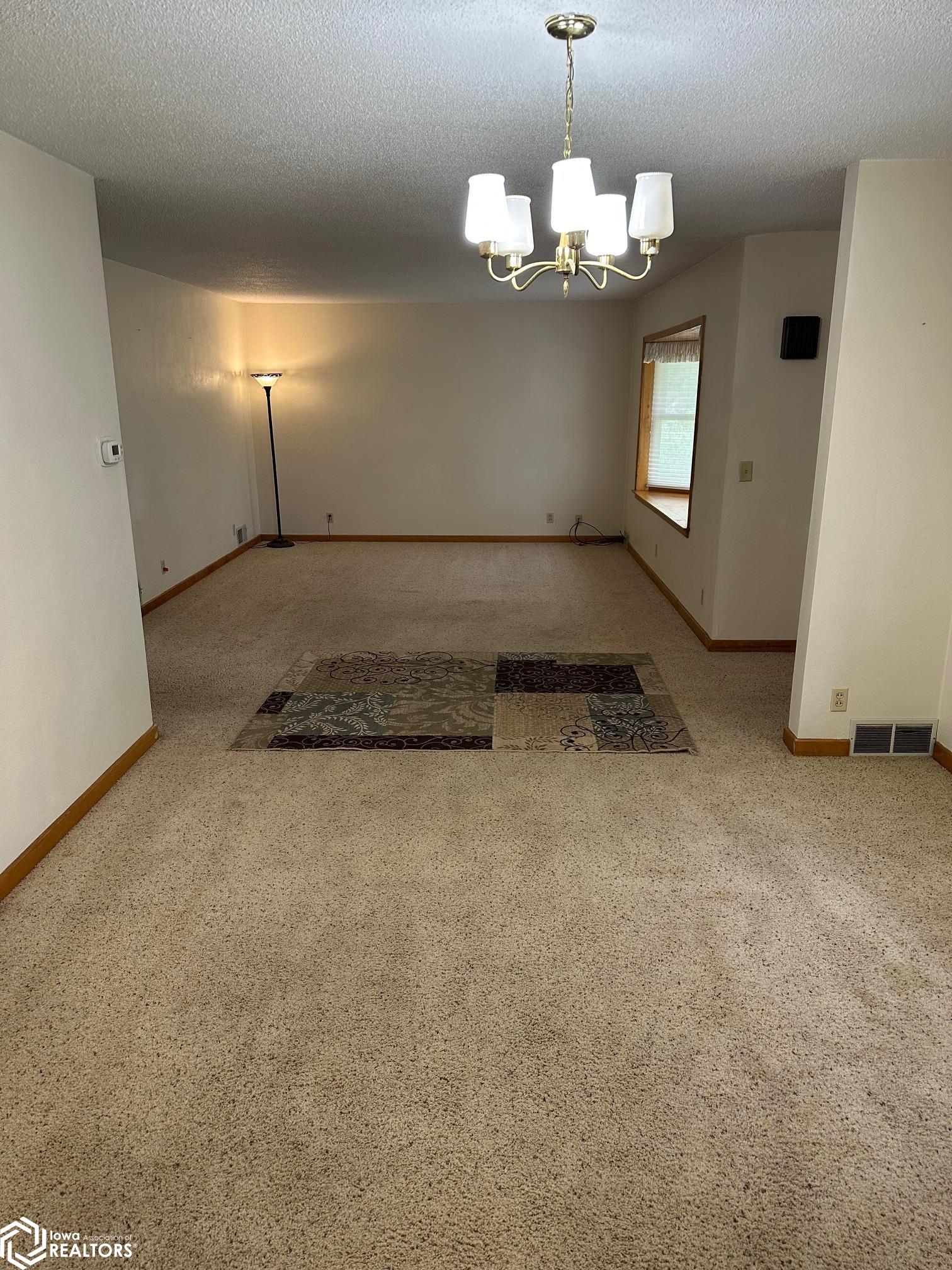 525 SE 1st Street, Eagle Grove, Iowa image 8