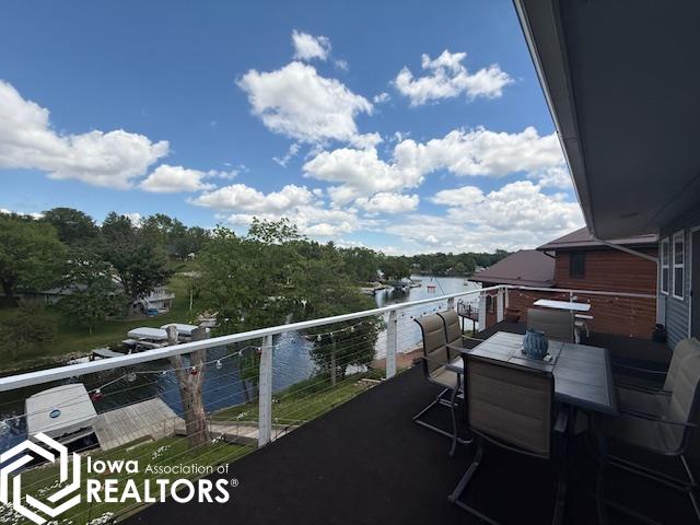 4213 W Lakeshore Drive, Brooklyn, Iowa image 21