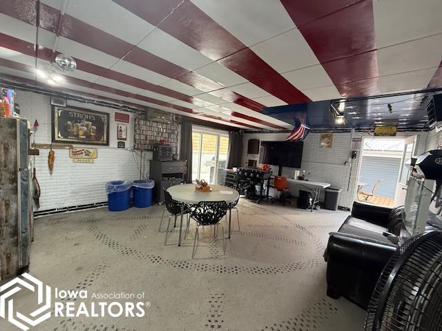 4213 W Lakeshore Drive, Brooklyn, Iowa image 10