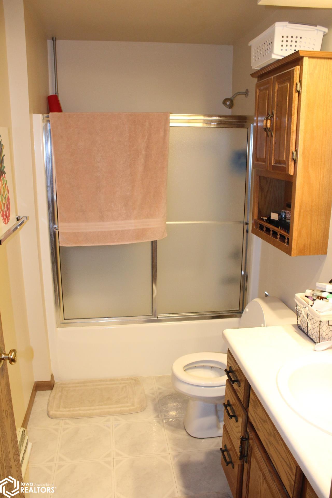 795 Blackstone Drive, Garner, Iowa image 16