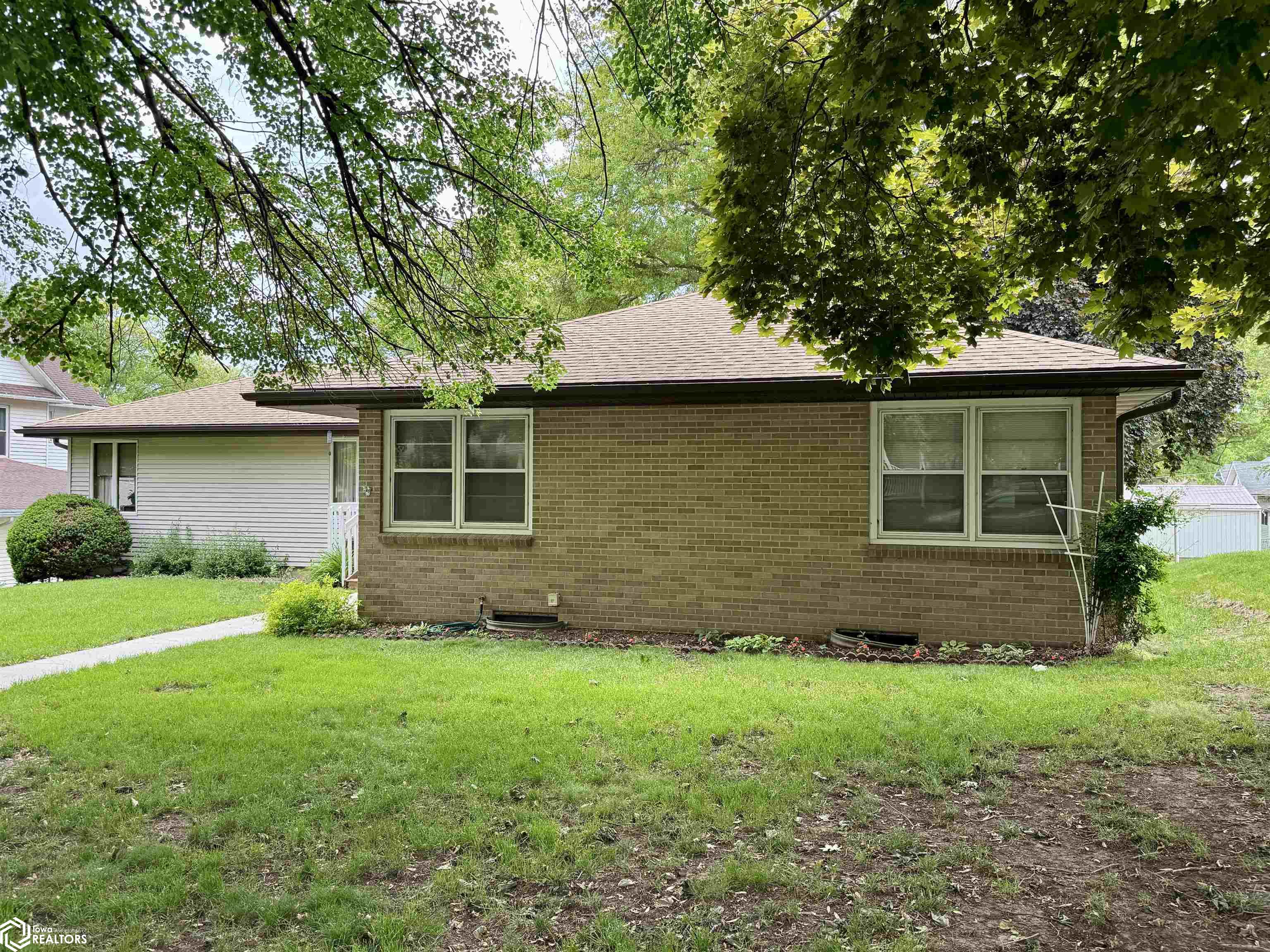 707 E Division Street, Audubon, Iowa image 3
