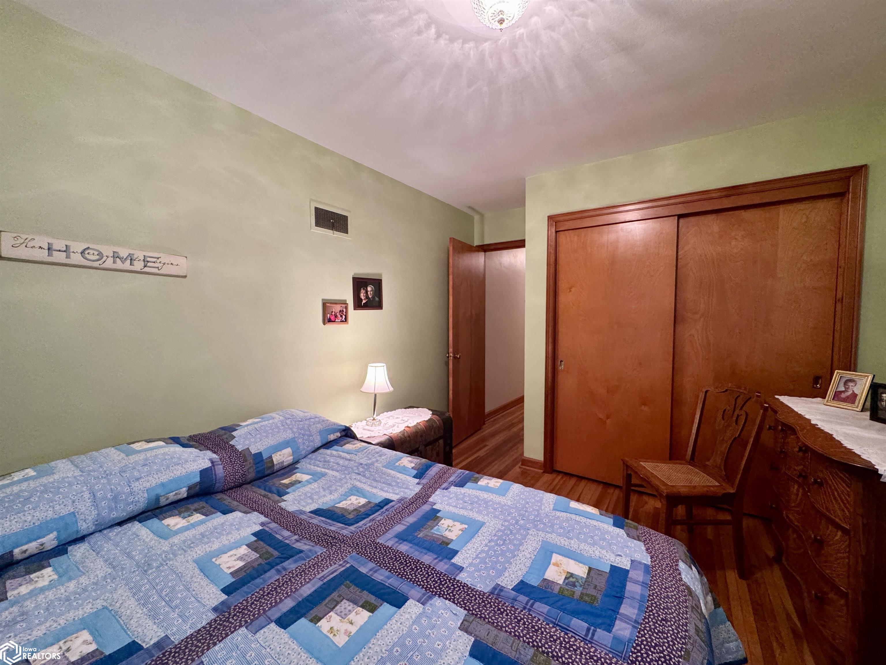 707 E Division Street, Audubon, Iowa image 36