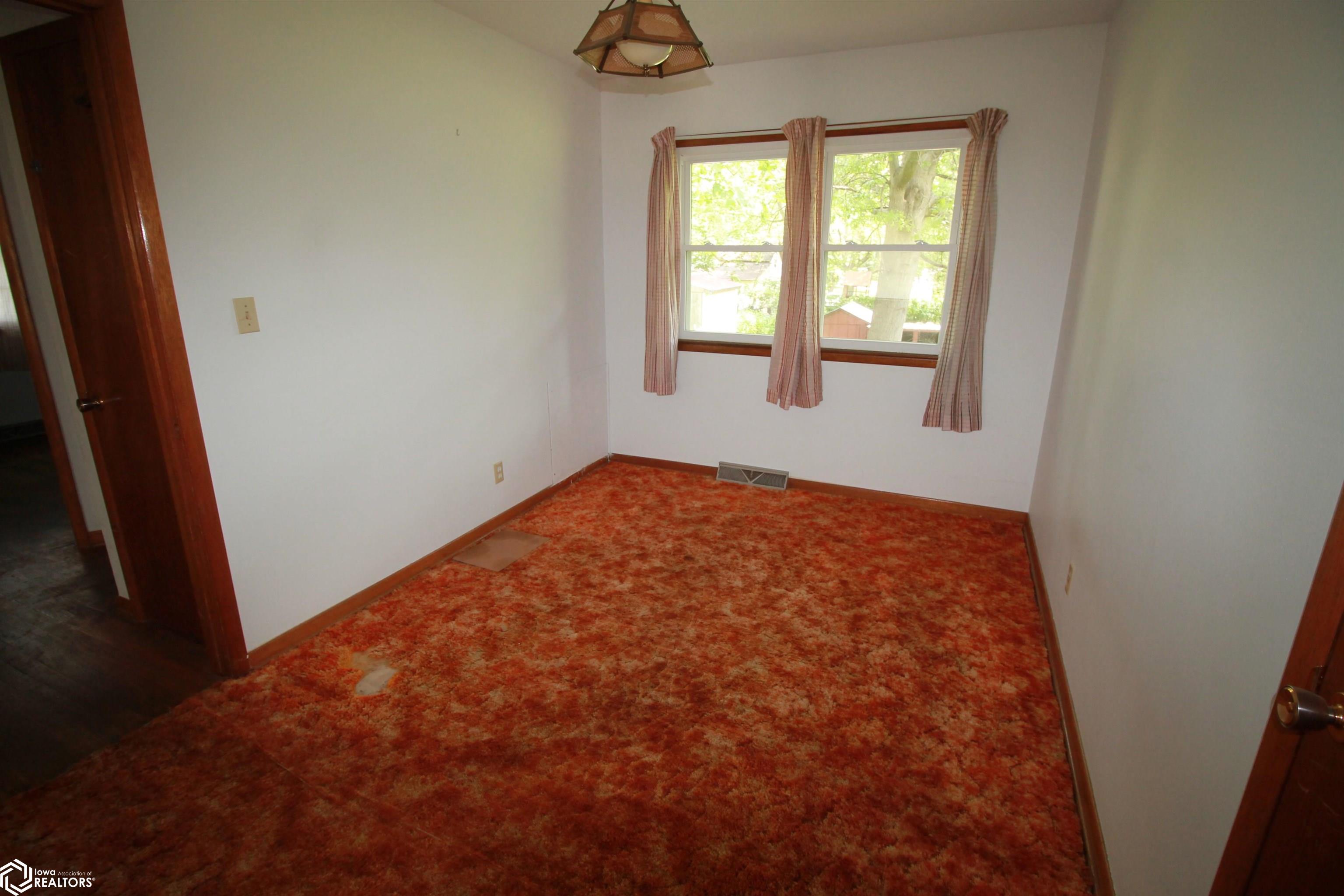 123 N 21st Street, Clarinda, Iowa image 8